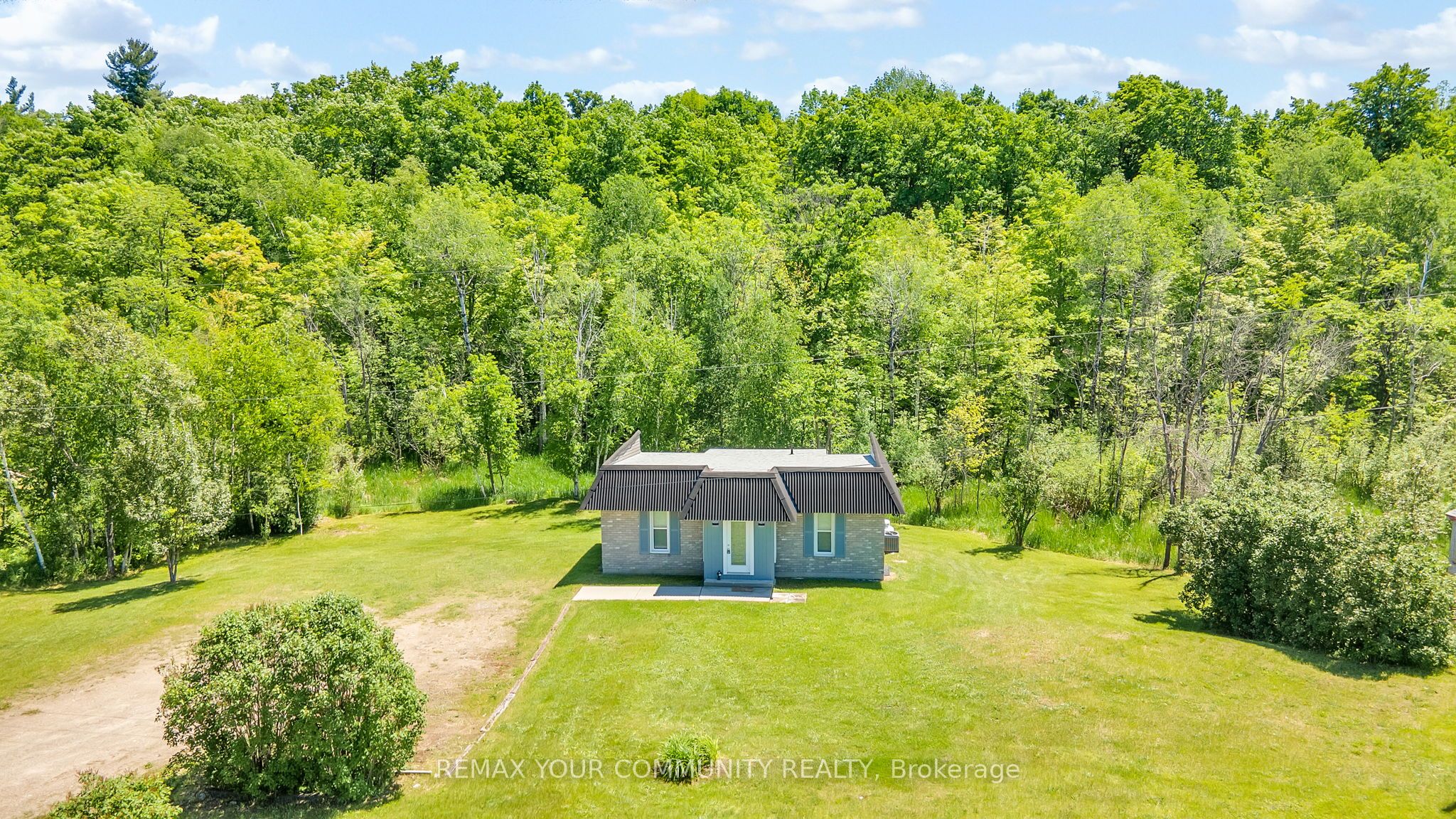 112922 Highway 7 Property Photo 36