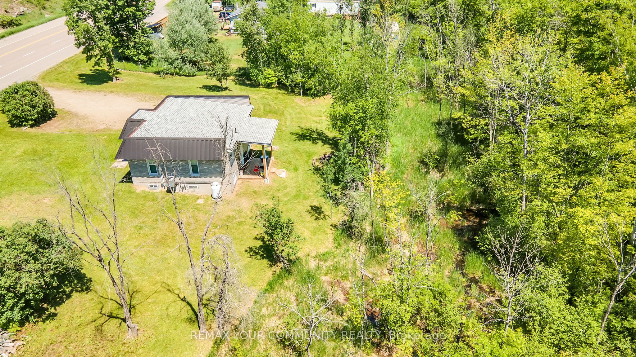 112922 Highway 7 Property Photo 48