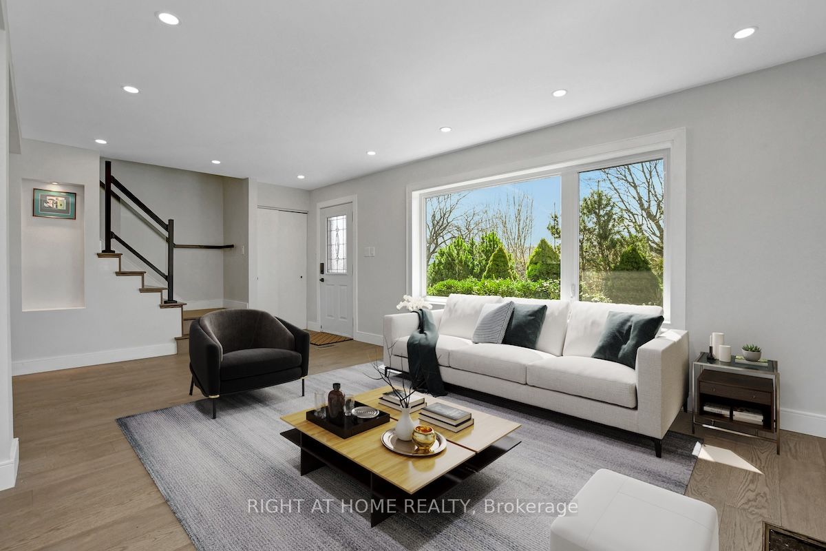 81 Canter Boulevard Property Photo 3
