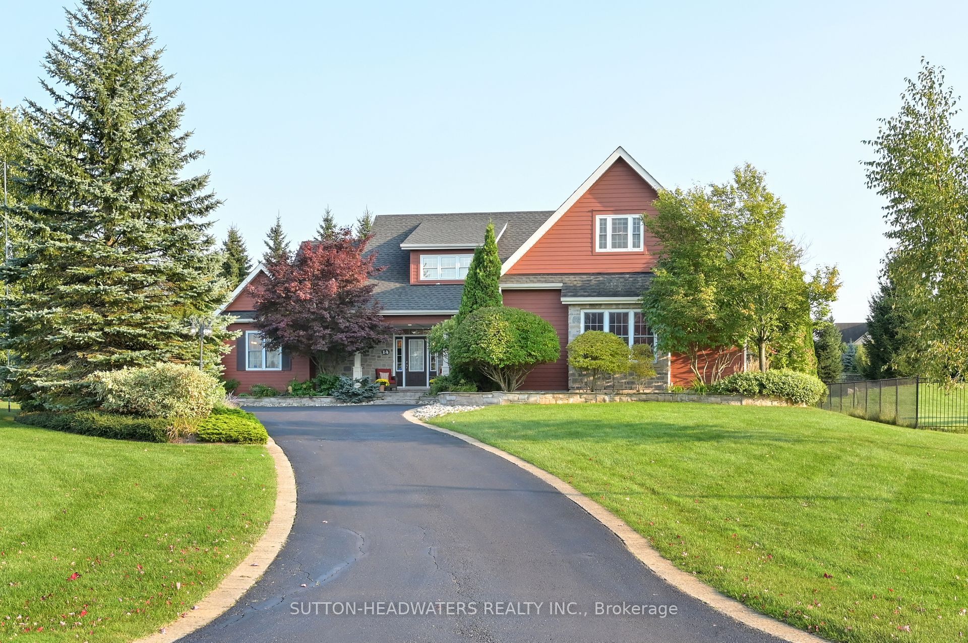 14 Blue Heron Drive Property Photo 1