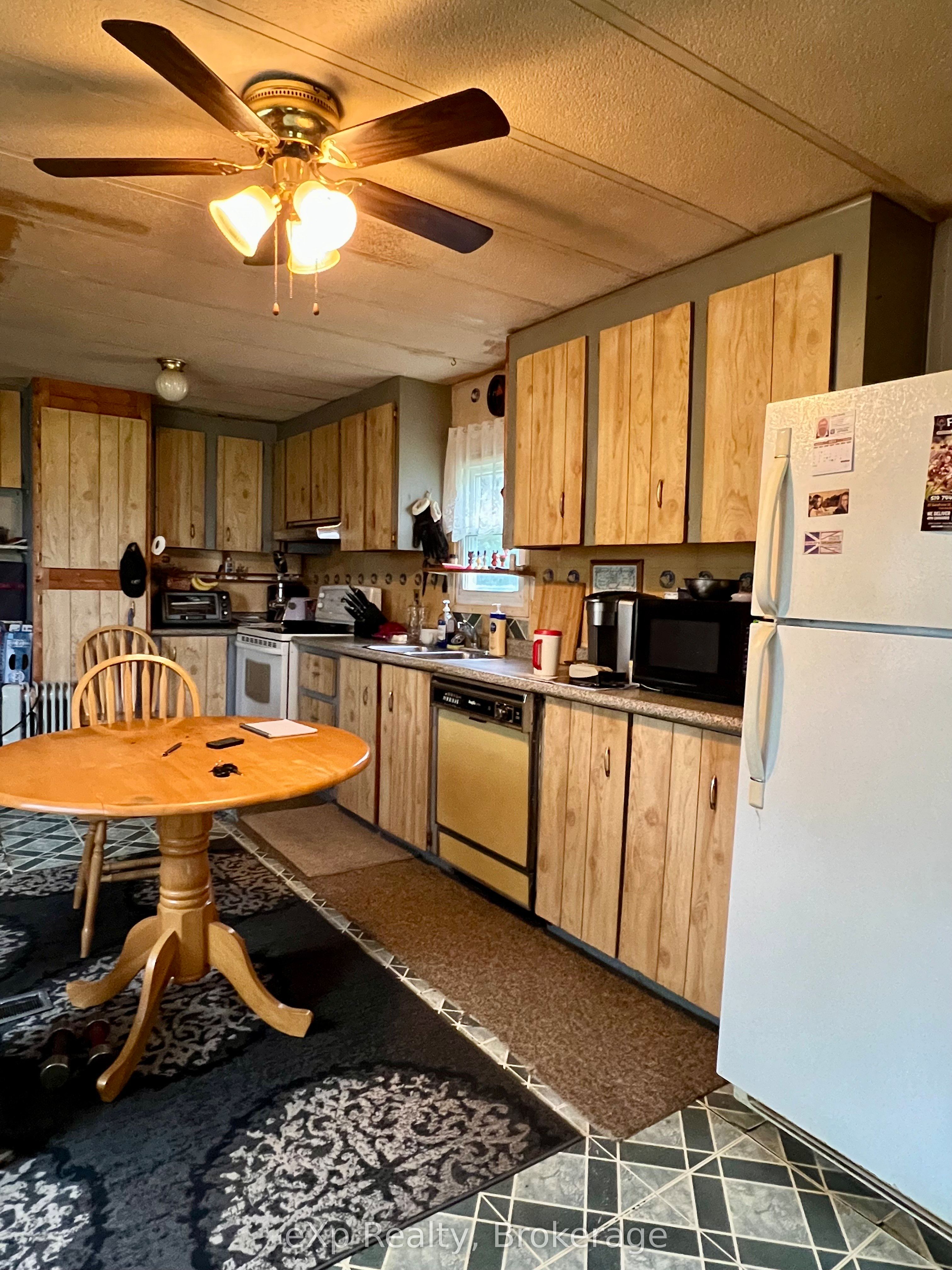 129 Harvey Street Property Photo 4