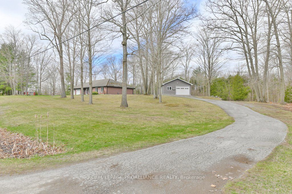 361 Crookston Road Property Photo 2