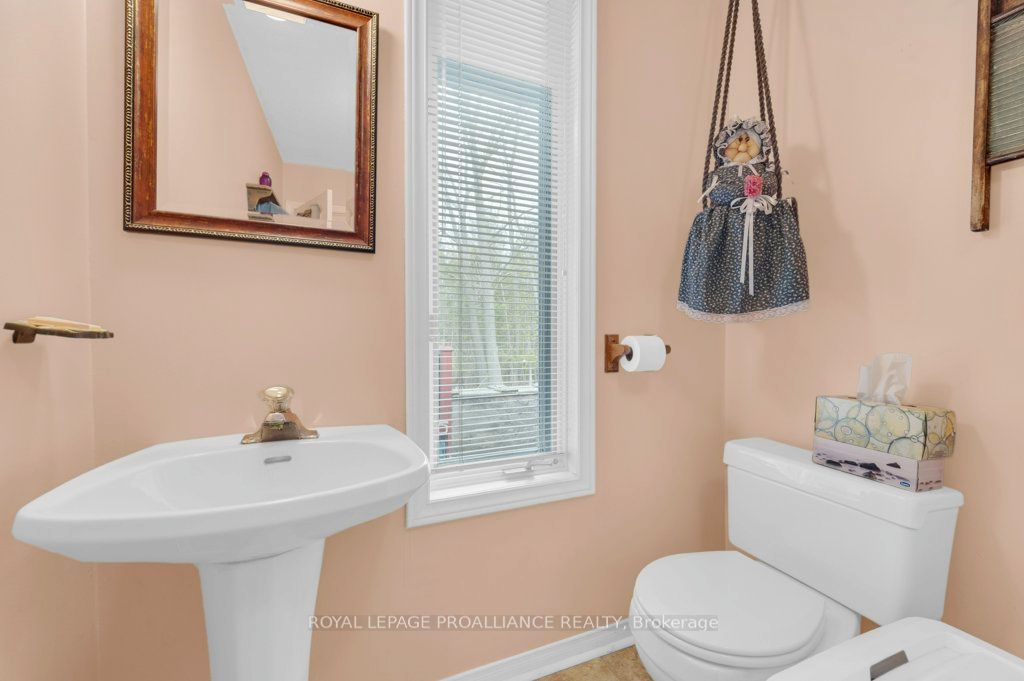 361 Crookston Road Property Photo 24