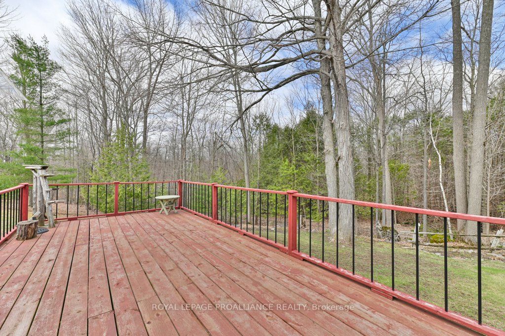 361 Crookston Road Property Photo 28
