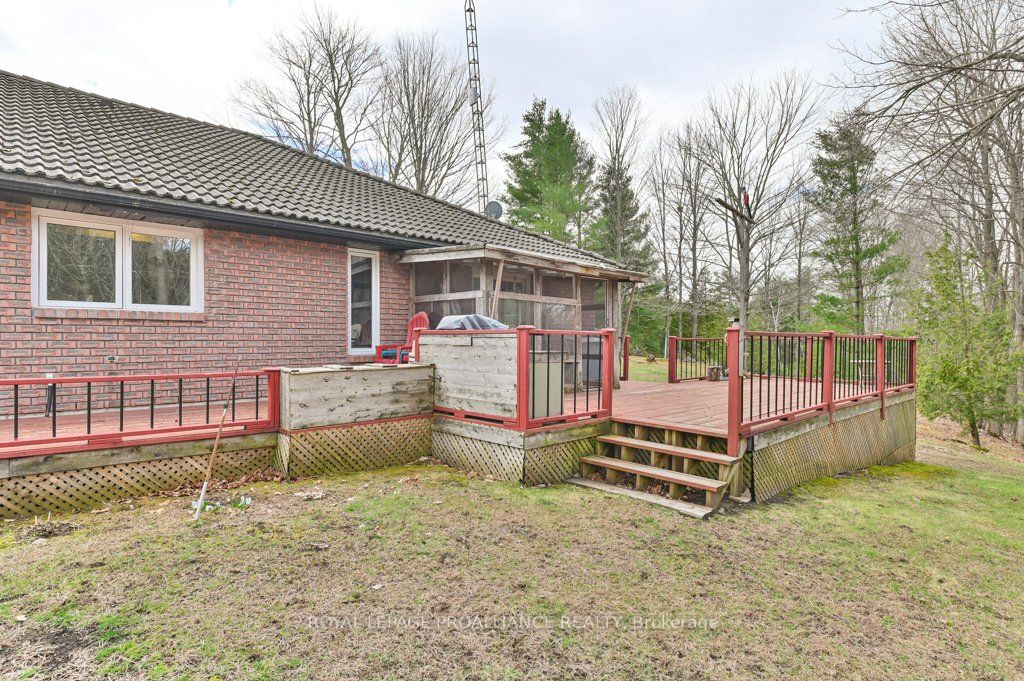 361 Crookston Road Property Photo 30