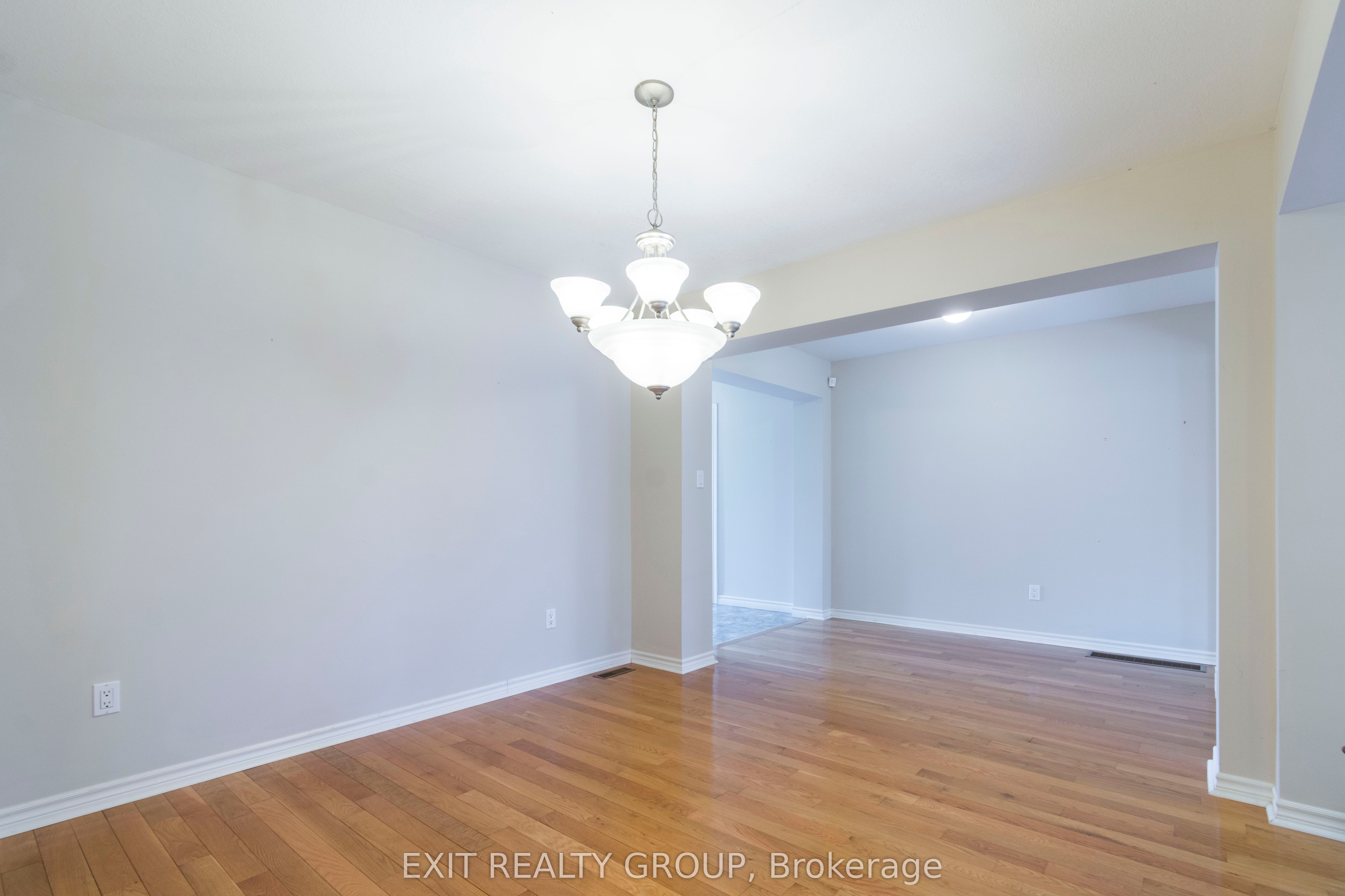 24 Aletha Drive Property Photo 7