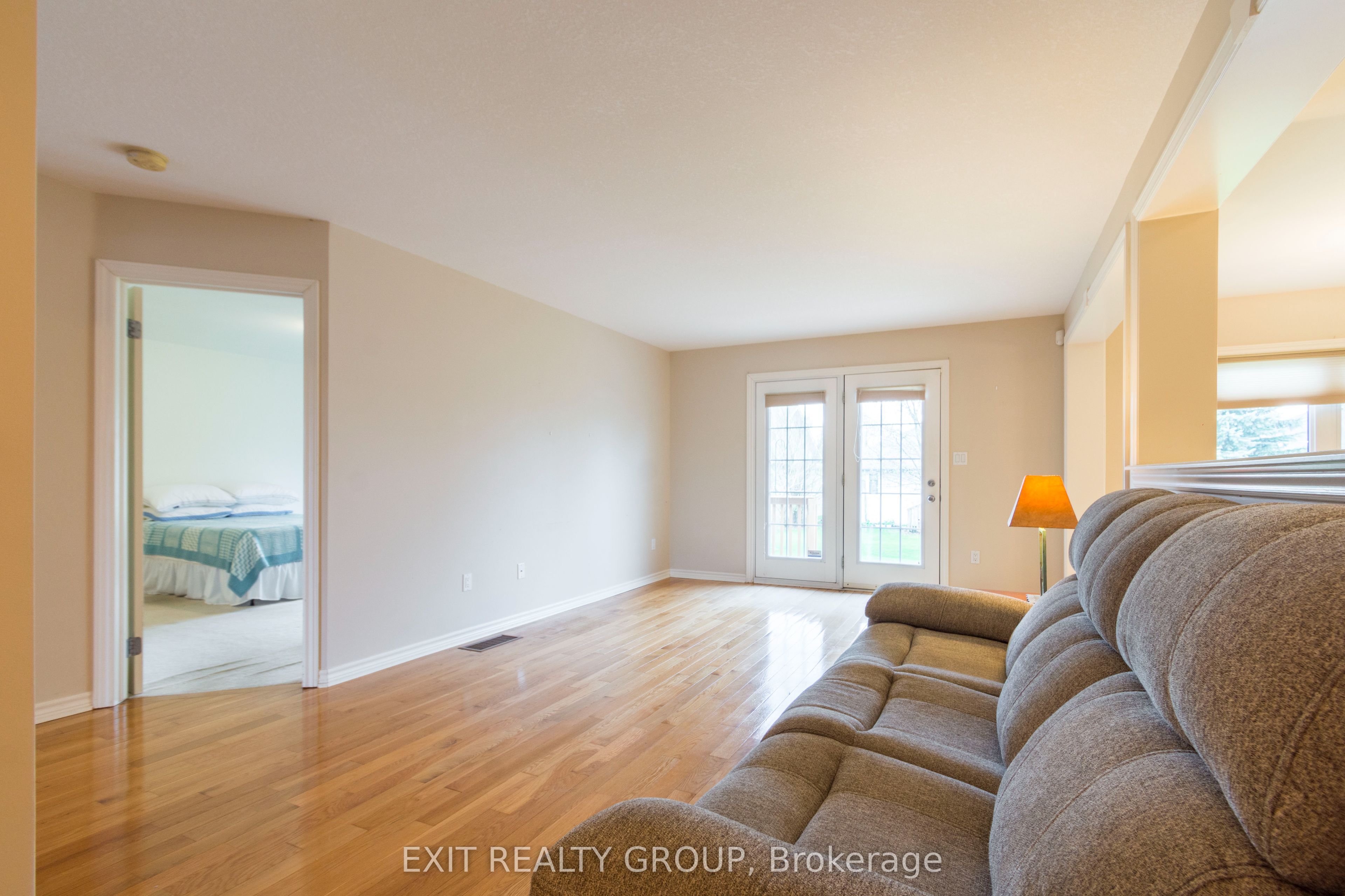 24 Aletha Drive Property Photo 8