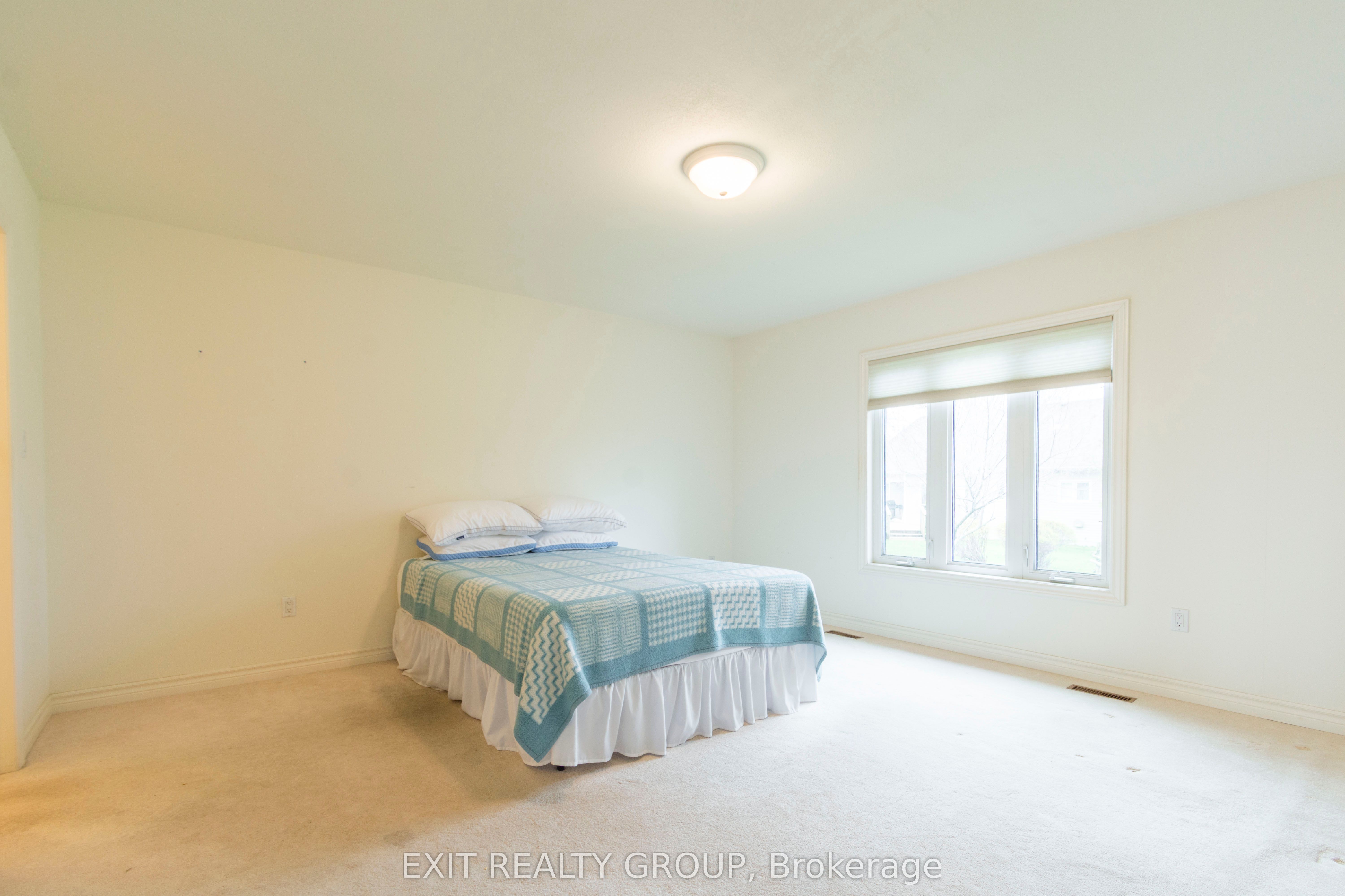 24 Aletha Drive Property Photo 19