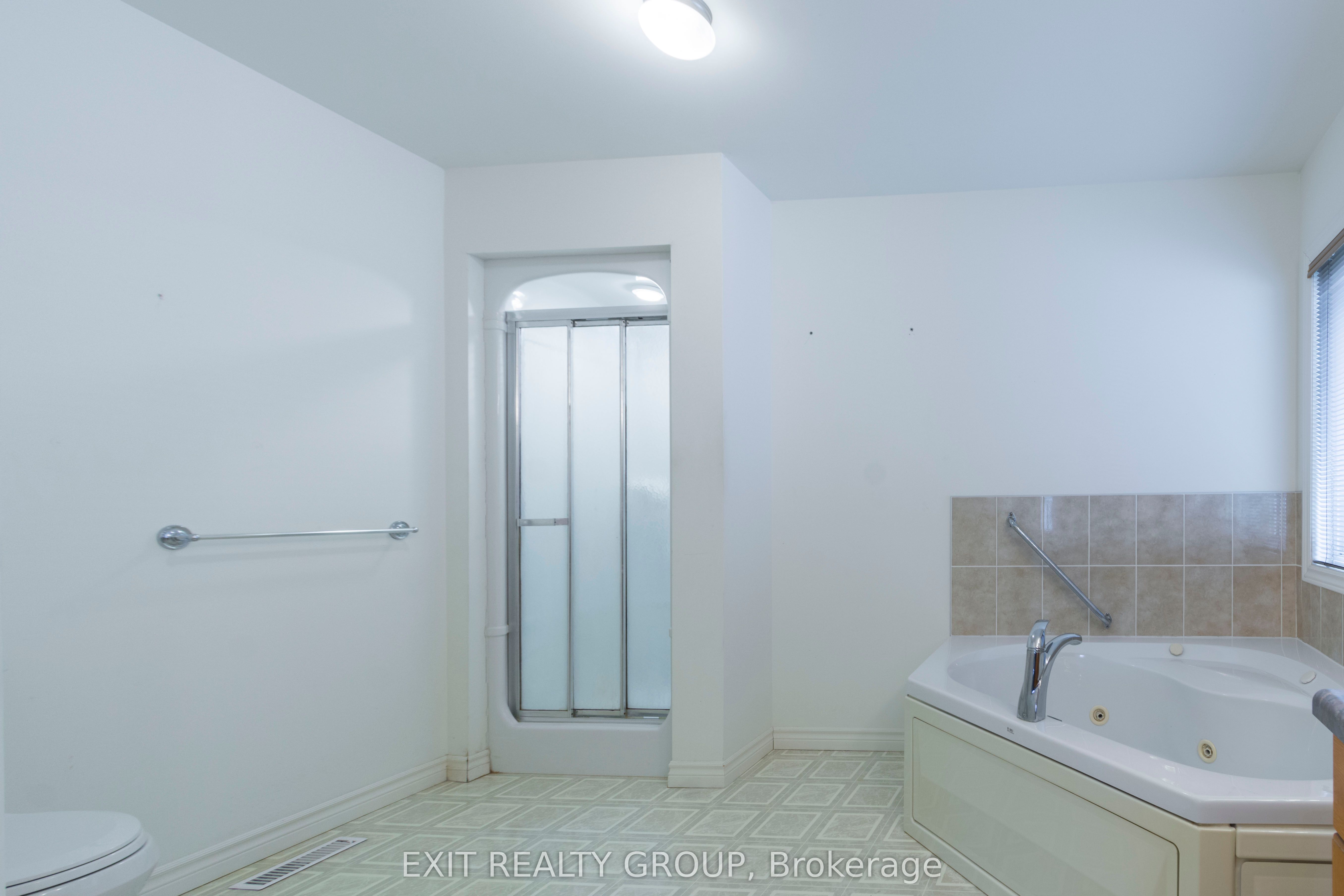 24 Aletha Drive Property Photo 22