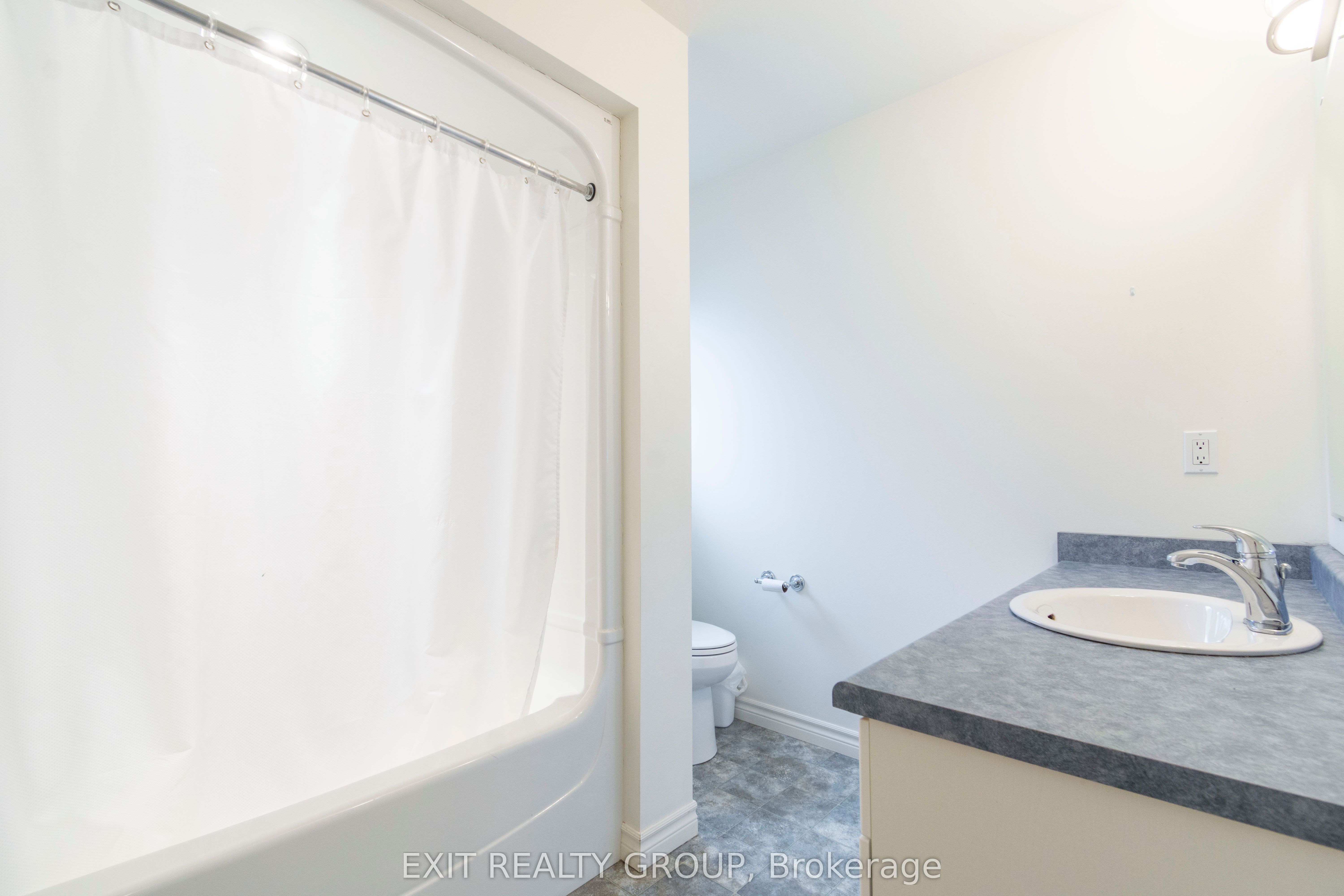 24 Aletha Drive Property Photo 25