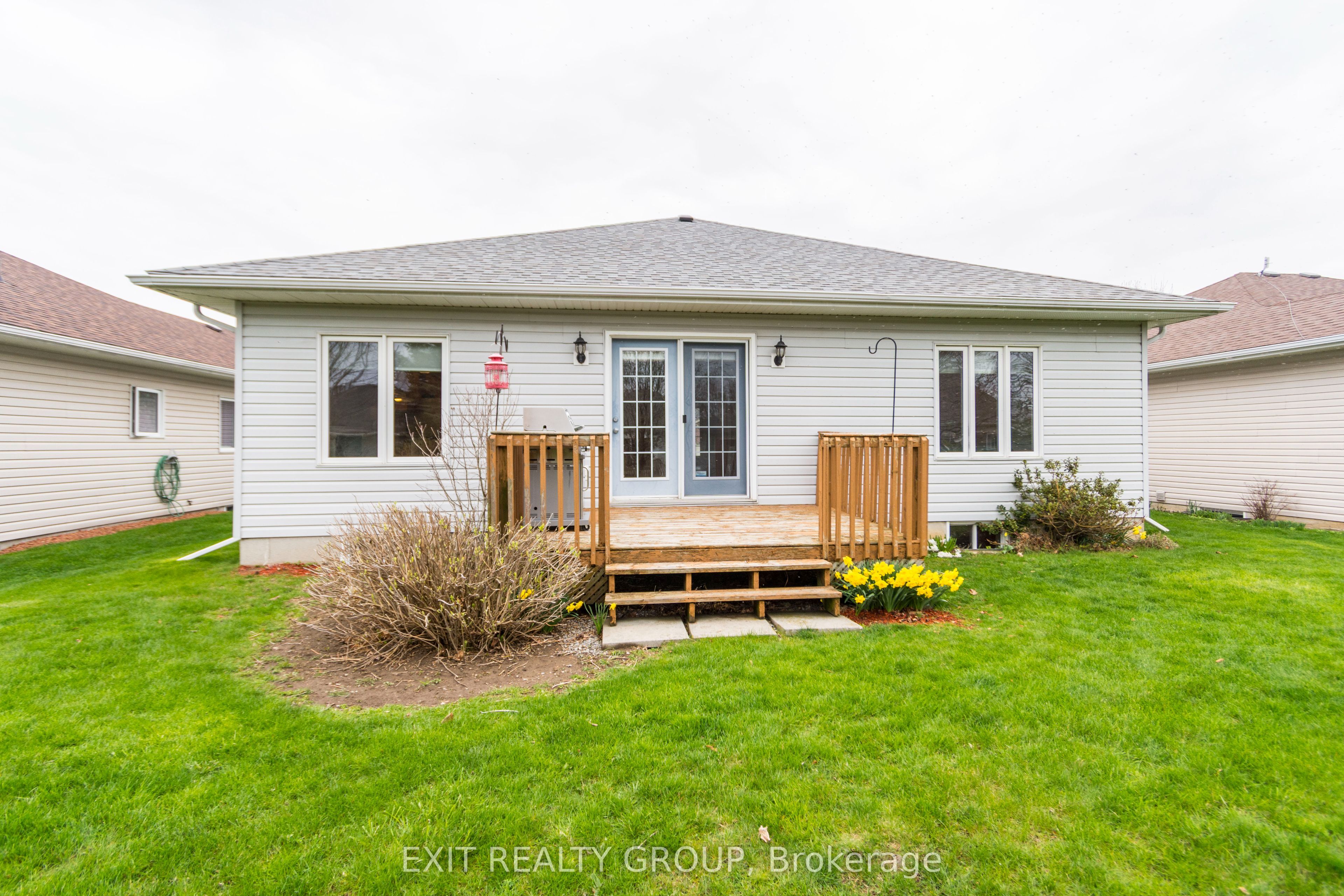 24 Aletha Drive Property Photo 28