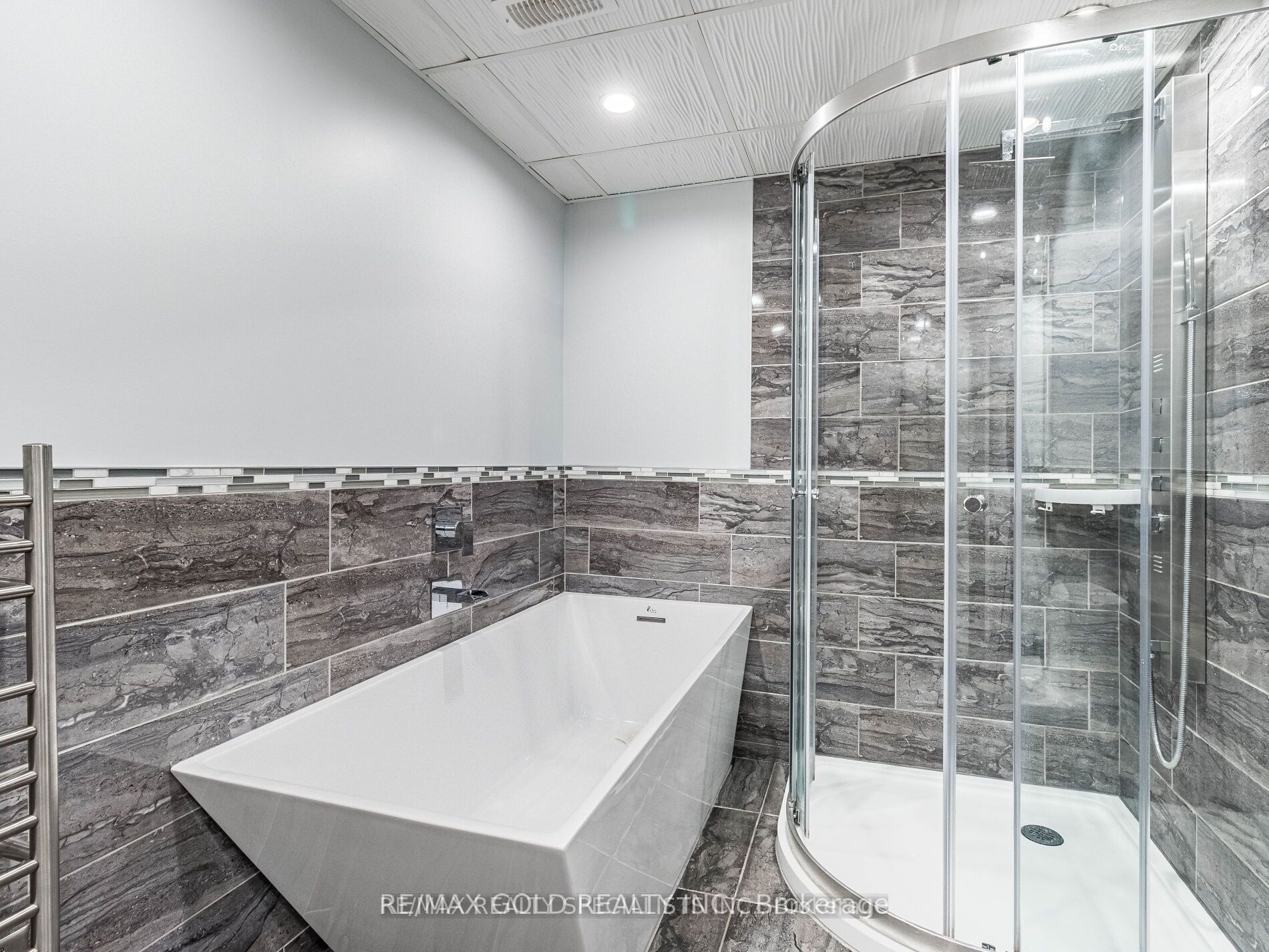 5947 Fourth Line Property Photo 27