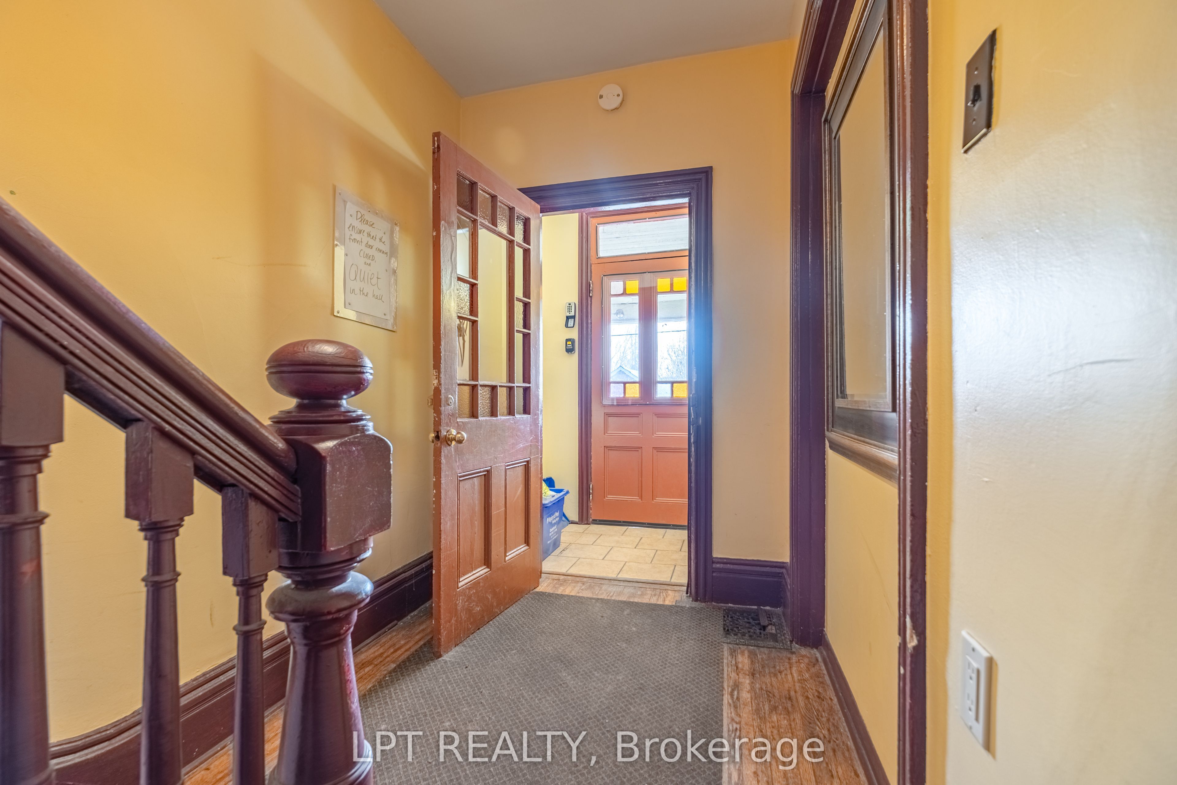 374 Barrie Street Property Photo 25