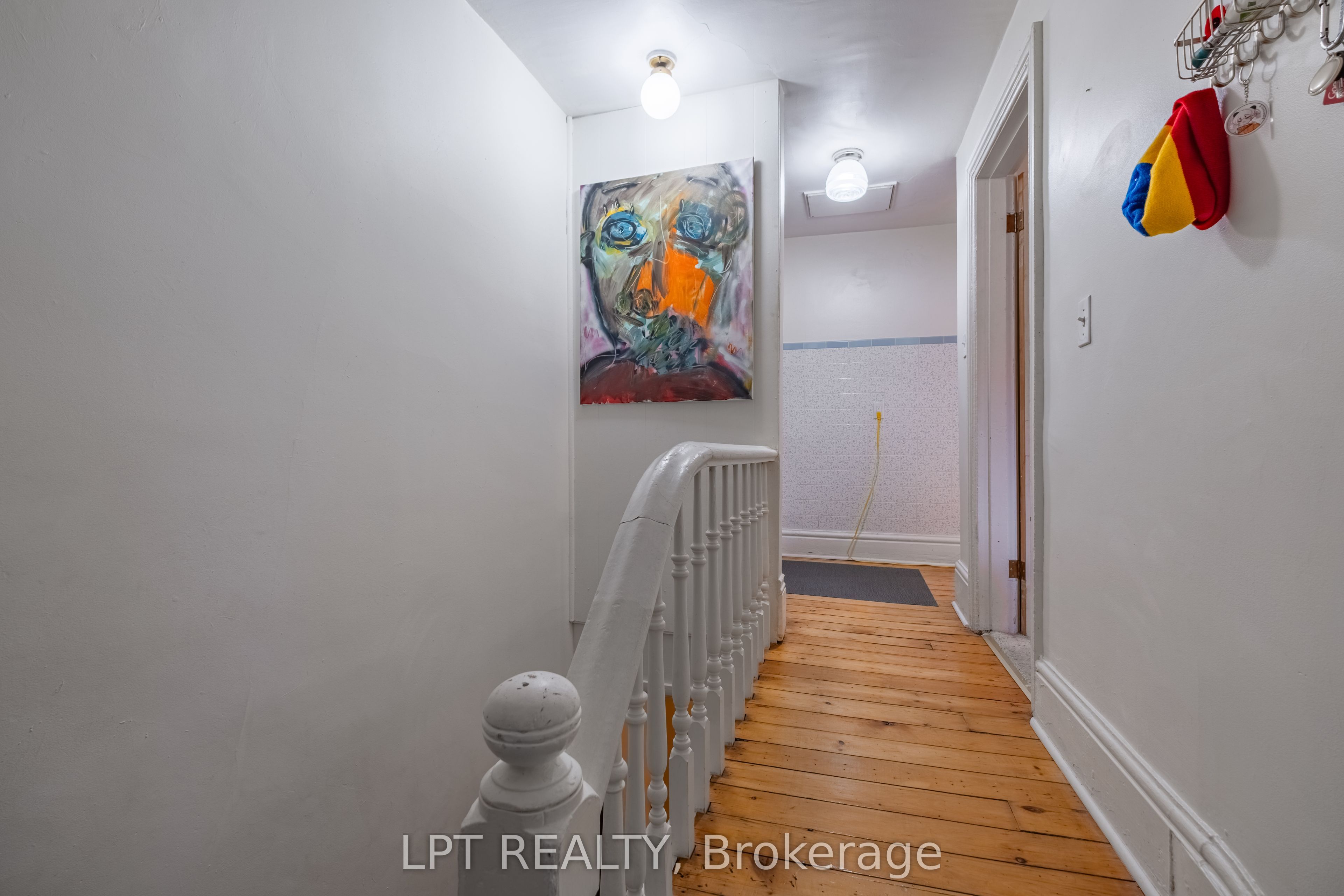 374 Barrie Street Property Photo 29