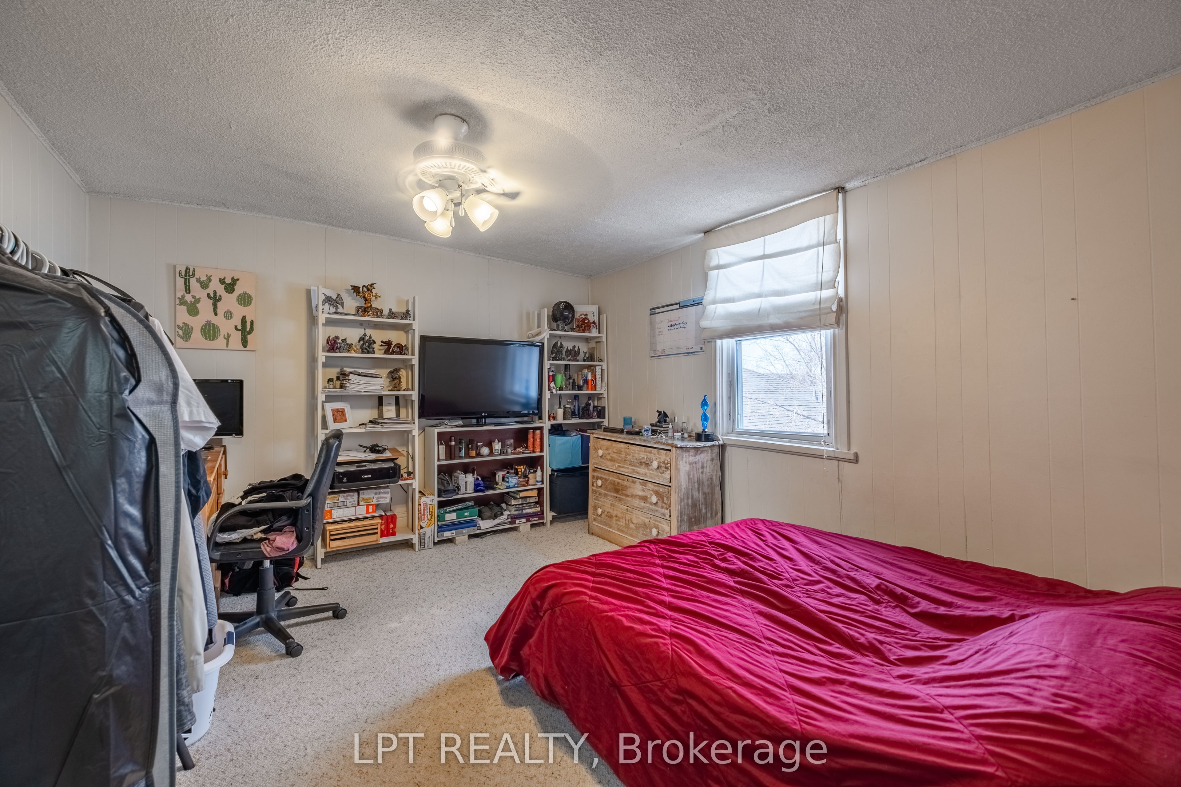 374 Barrie Street Property Photo 30