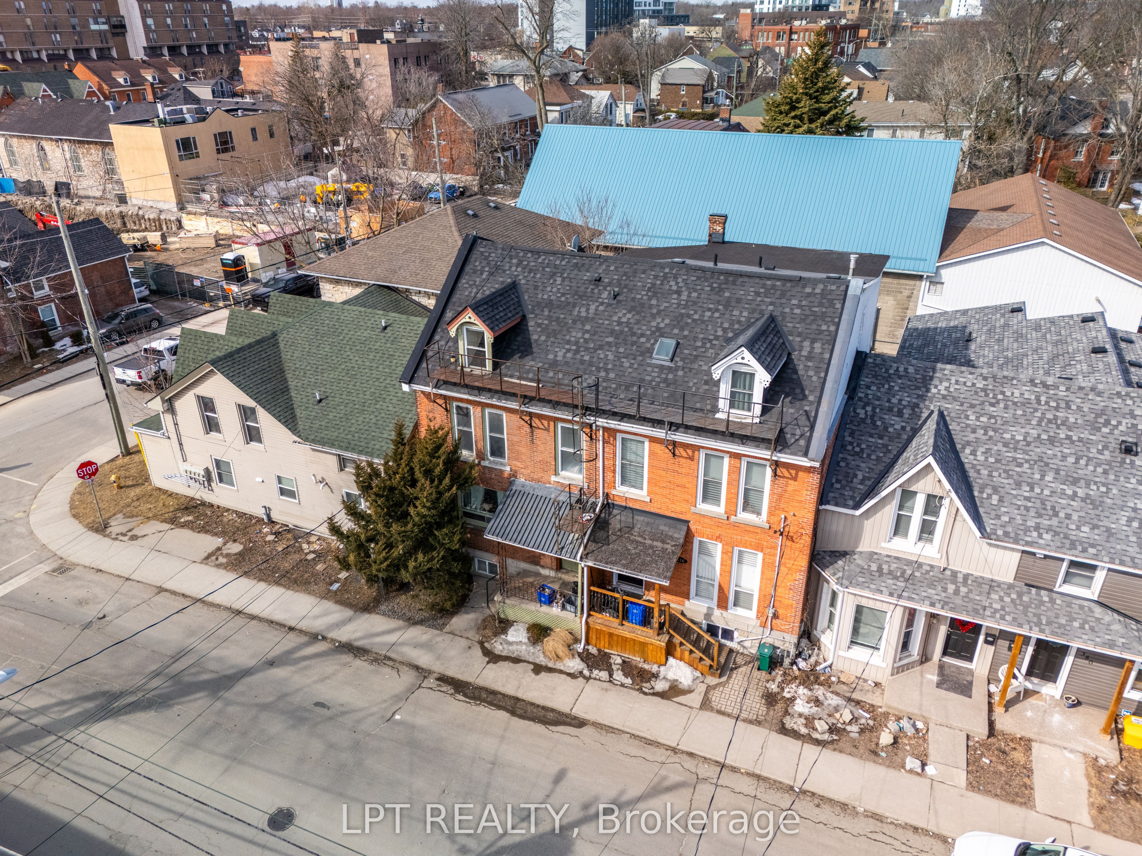 374 Barrie Street Property Photo 44