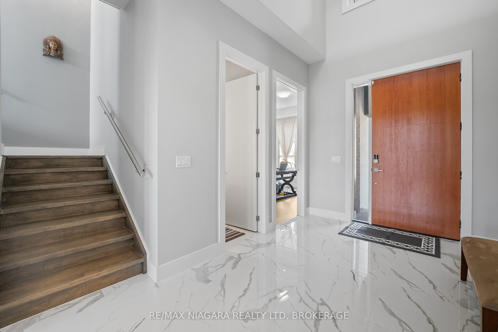 90 Millpond Road Property Photo 3