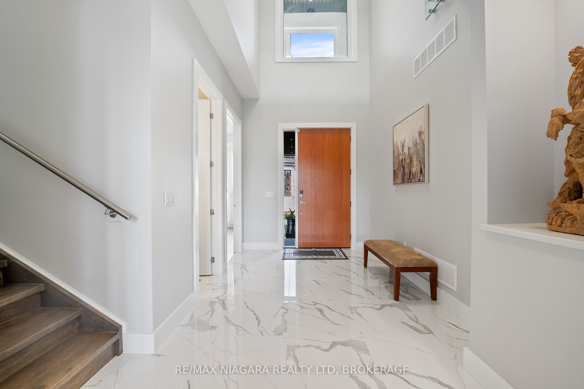 90 Millpond Road Property Photo 4