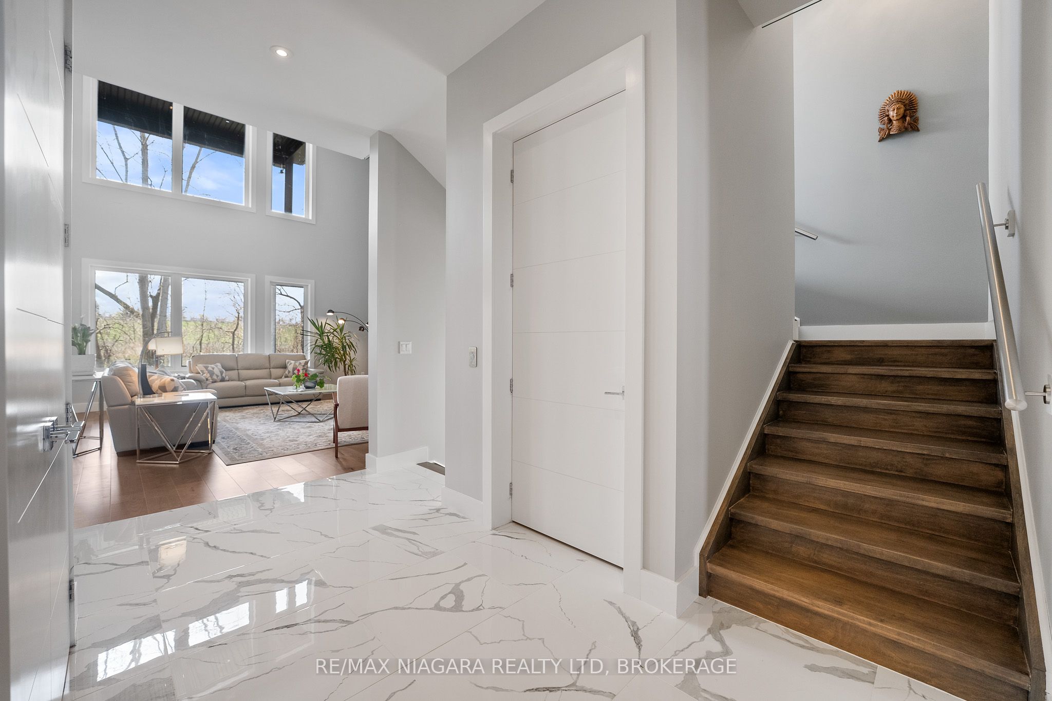 90 Millpond Road Property Photo 8