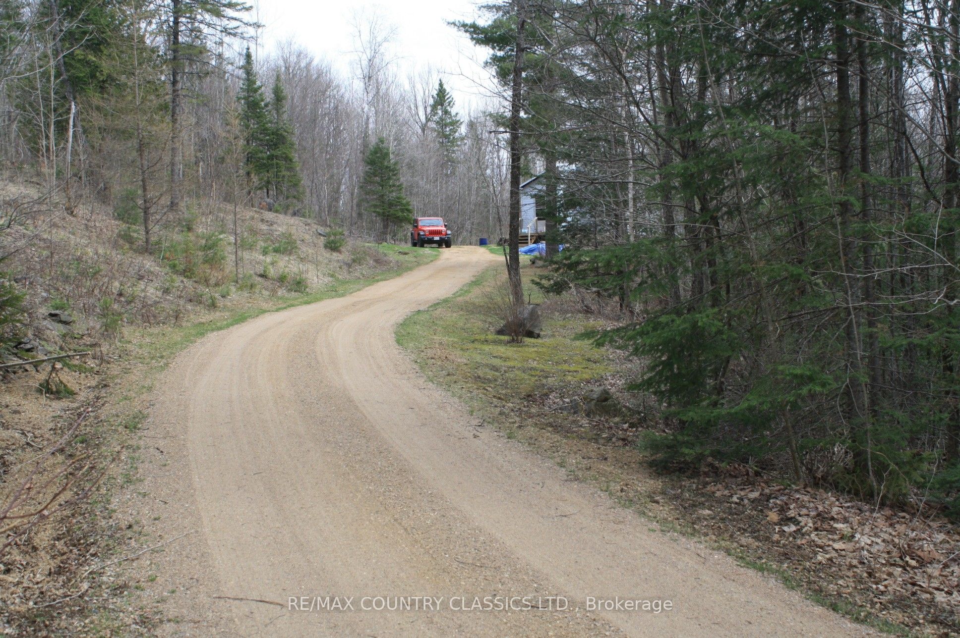 2147 Old Hastings Road Property Photo 2