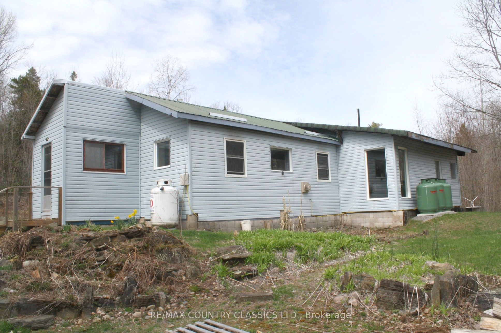 2147 Old Hastings Road Property Photo 3