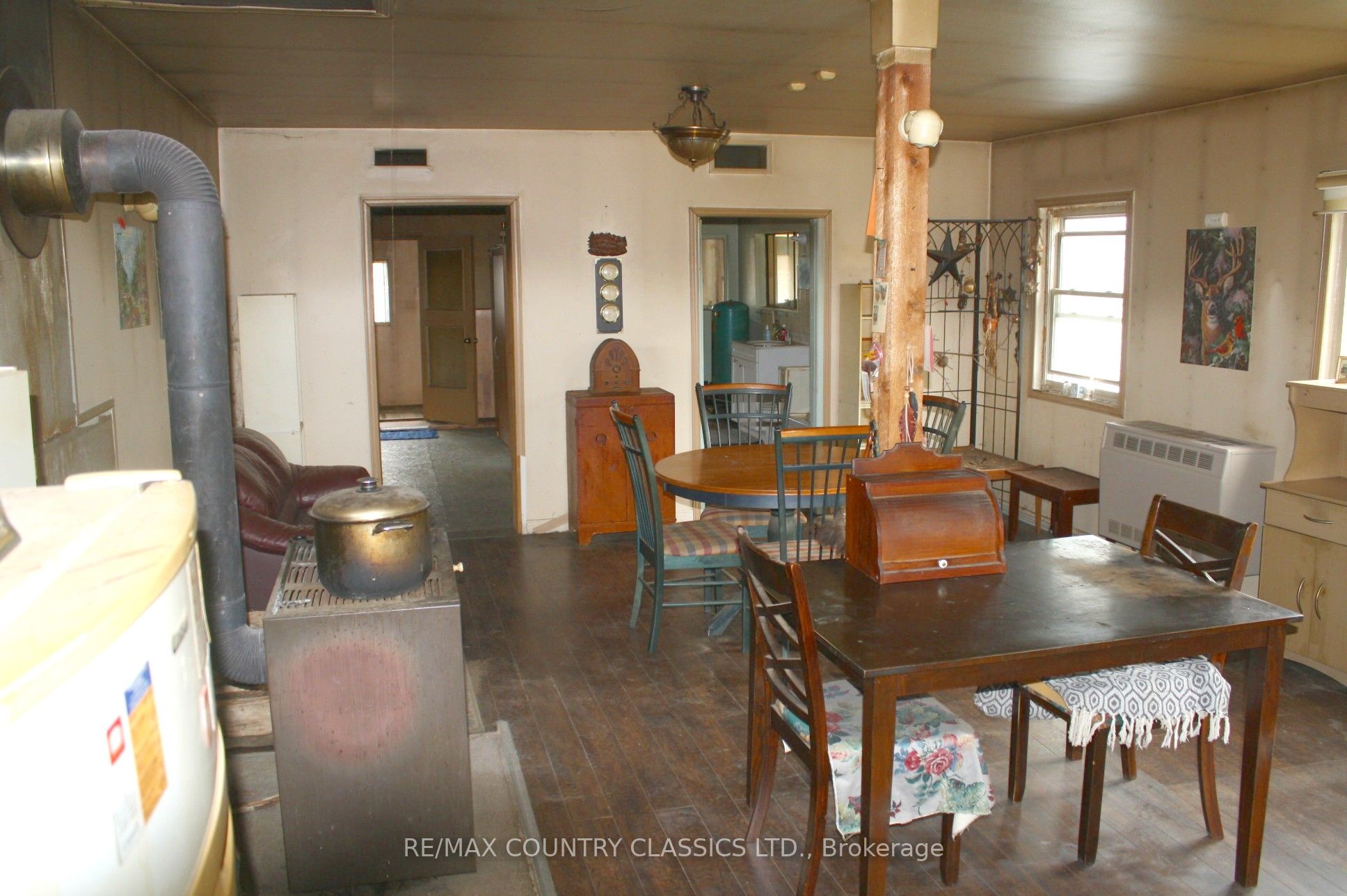 2147 Old Hastings Road Property Photo 5