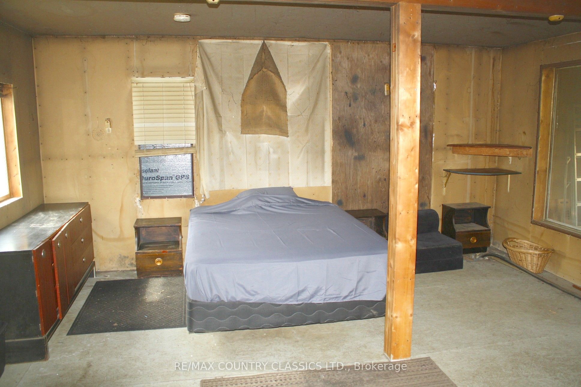 2147 Old Hastings Road Property Photo 8