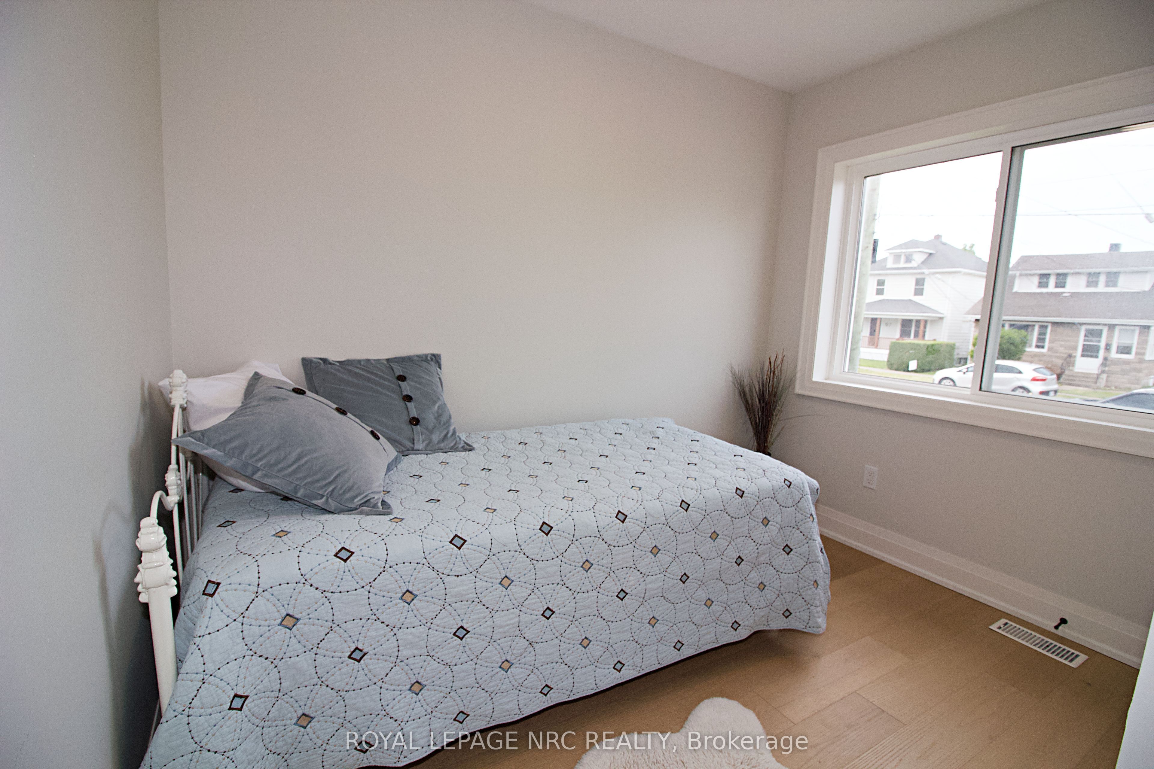 88 Delhi Street Property Photo 7