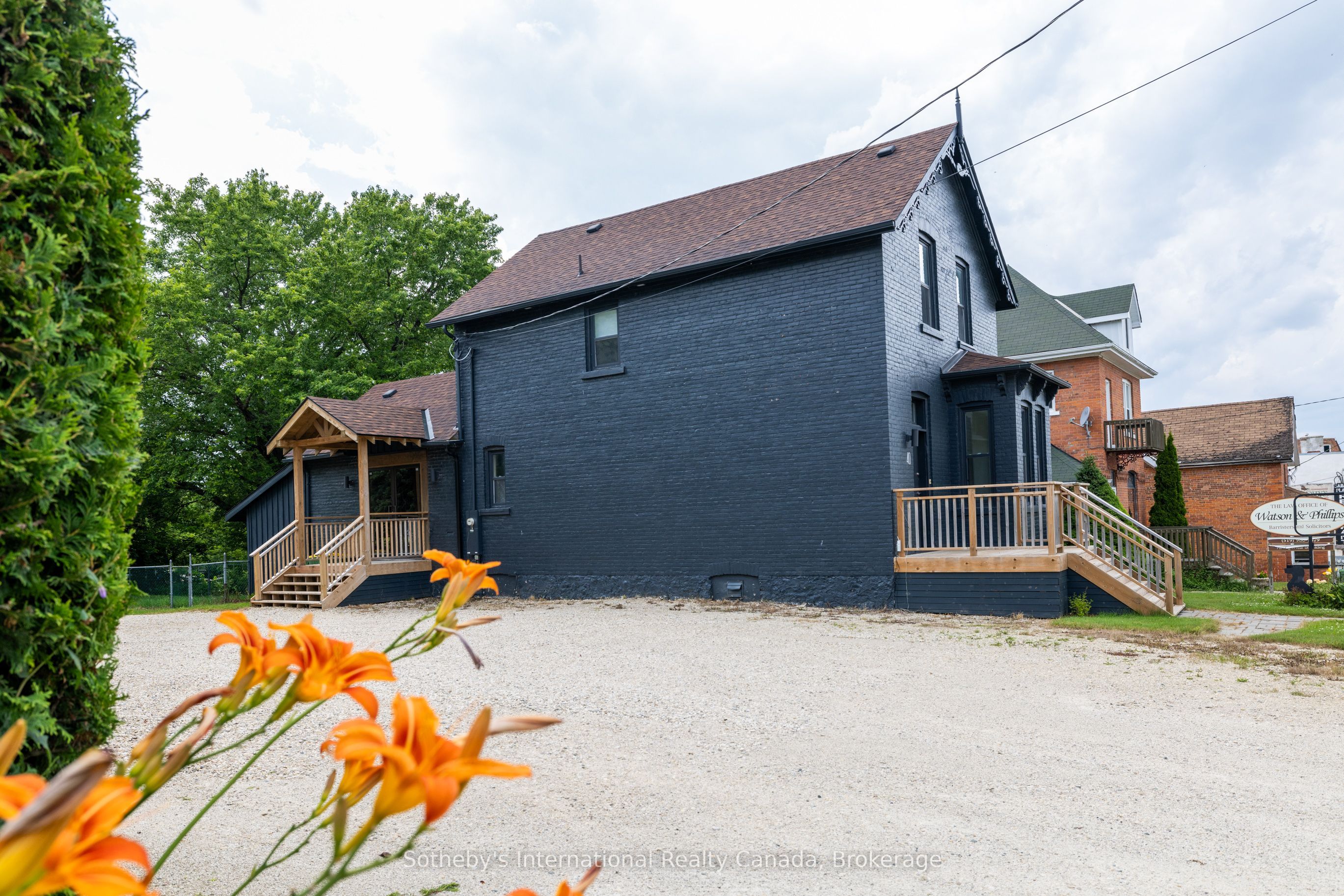 40 Toronto Street Property Photo 2