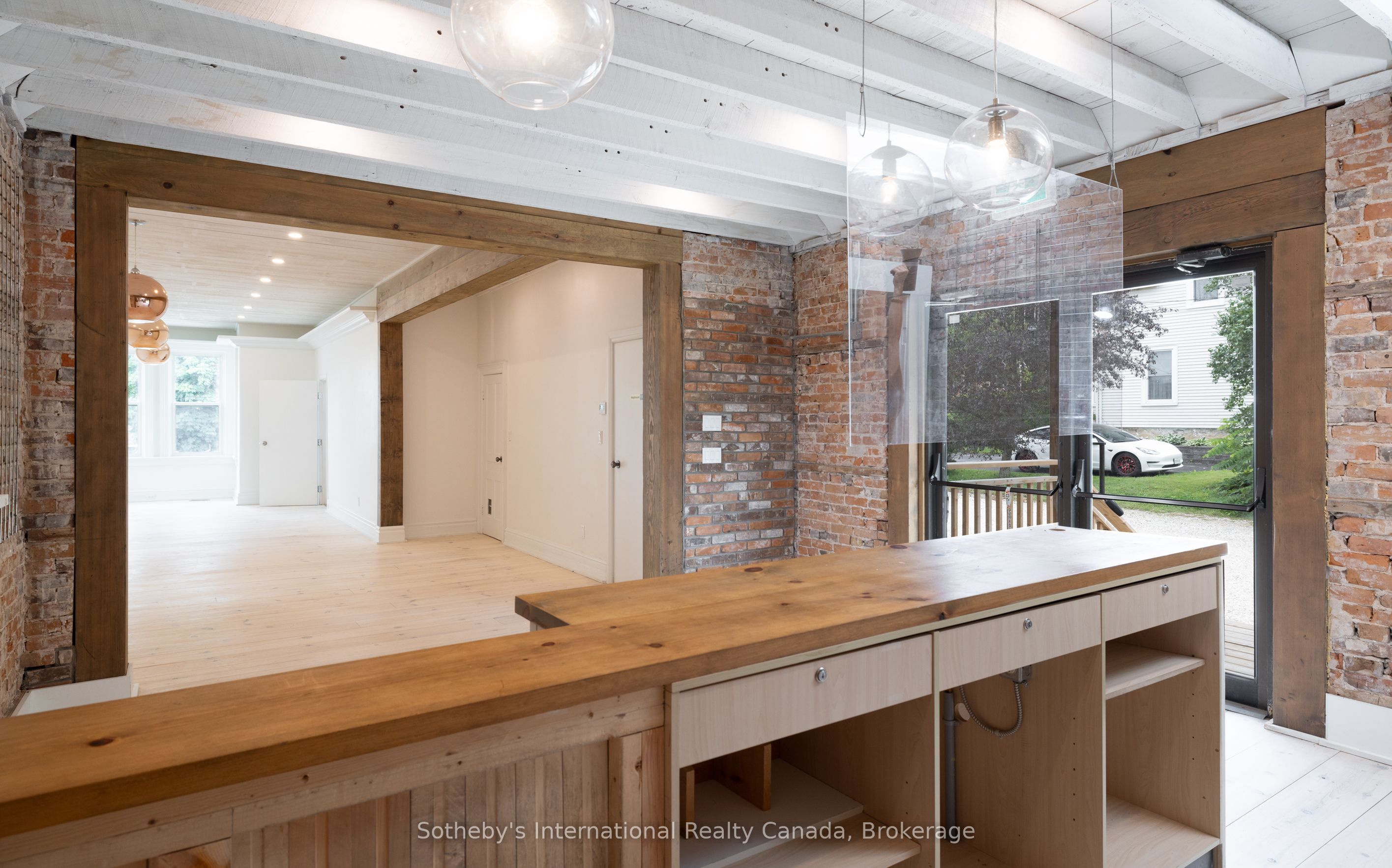 40 Toronto Street Property Photo 12