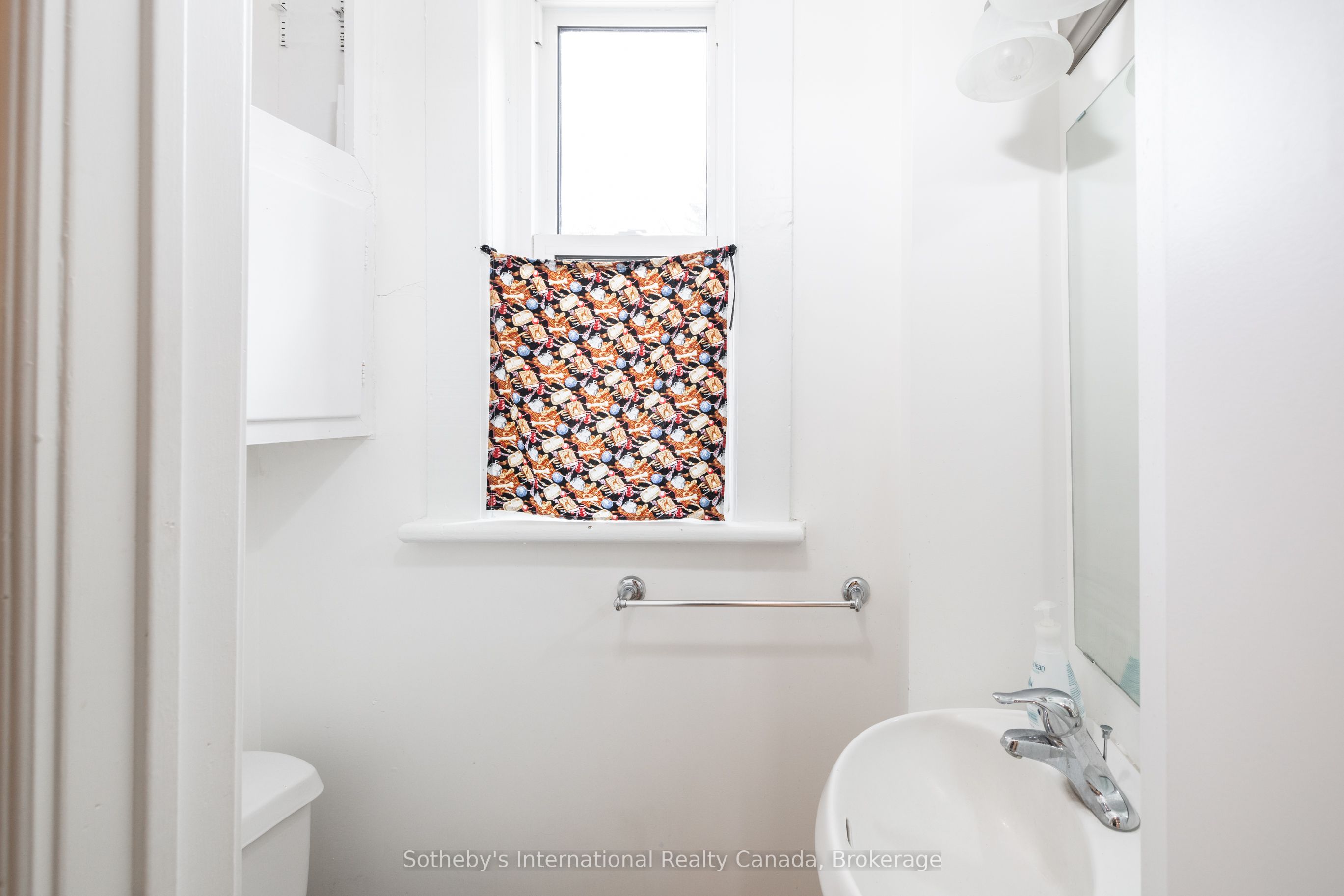 40 Toronto Street Property Photo 14