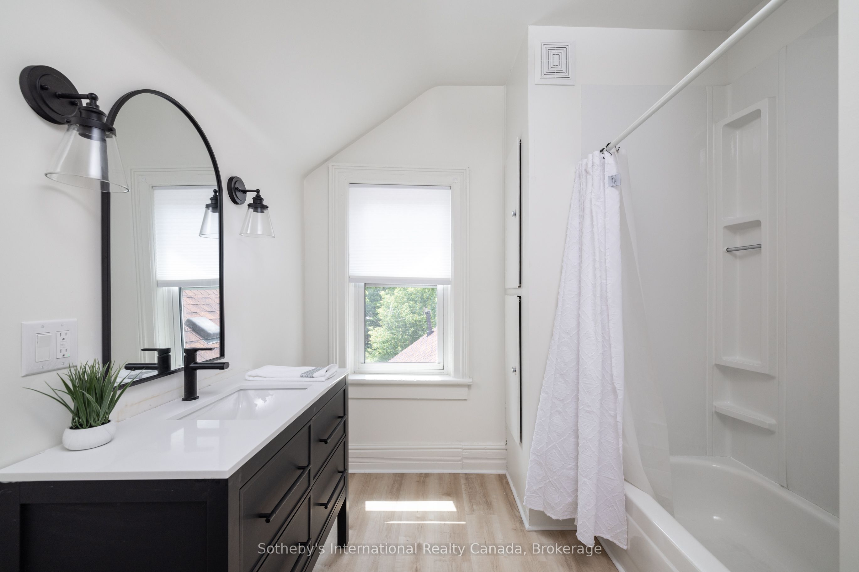 40 Toronto Street Property Photo 18