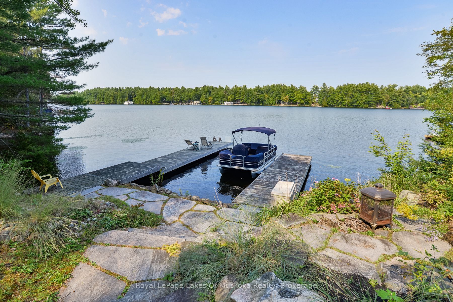 1029 Lakeshore Drive Property Photo 3