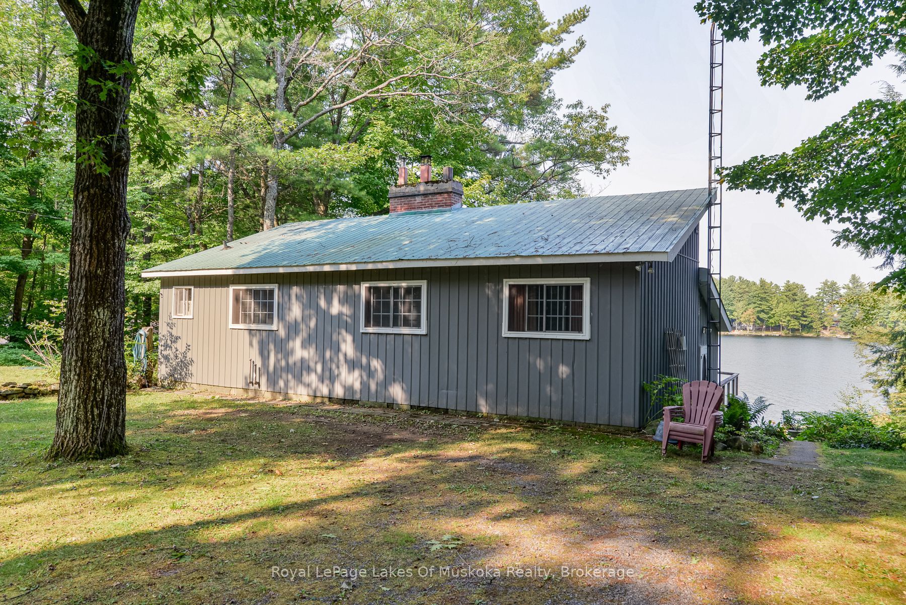 1029 Lakeshore Drive Property Photo 7