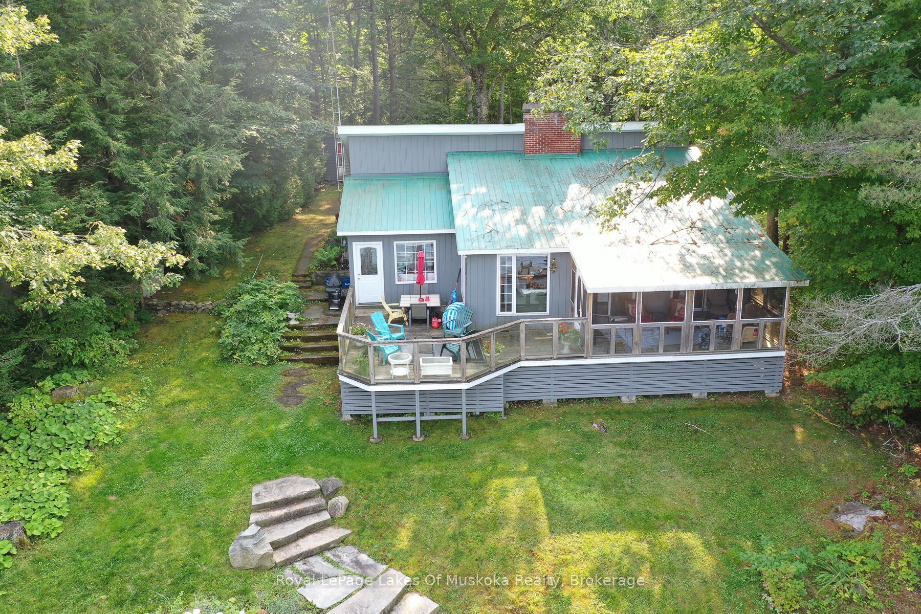 1029 Lakeshore Drive Property Photo 10