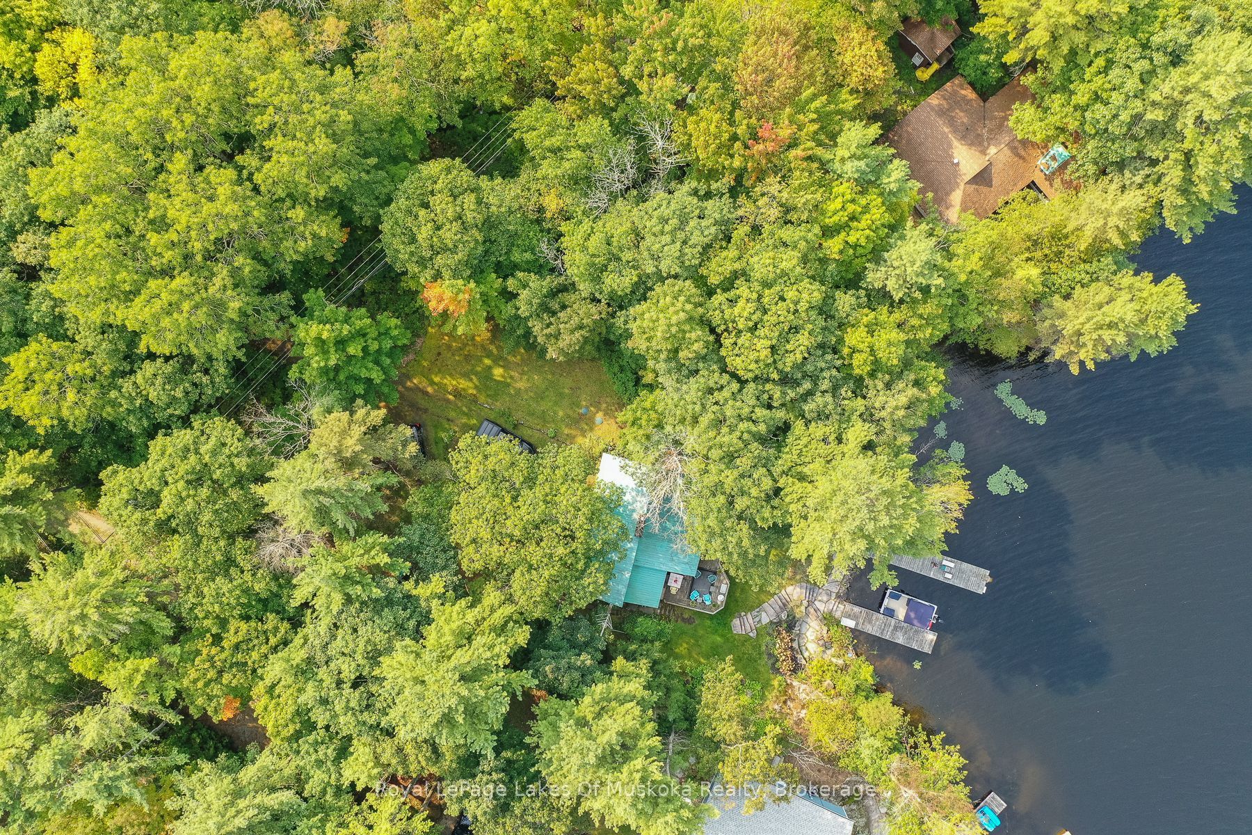 1029 Lakeshore Drive Property Photo 12