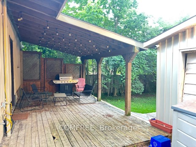 190 Rathowen Street Property Photo 33