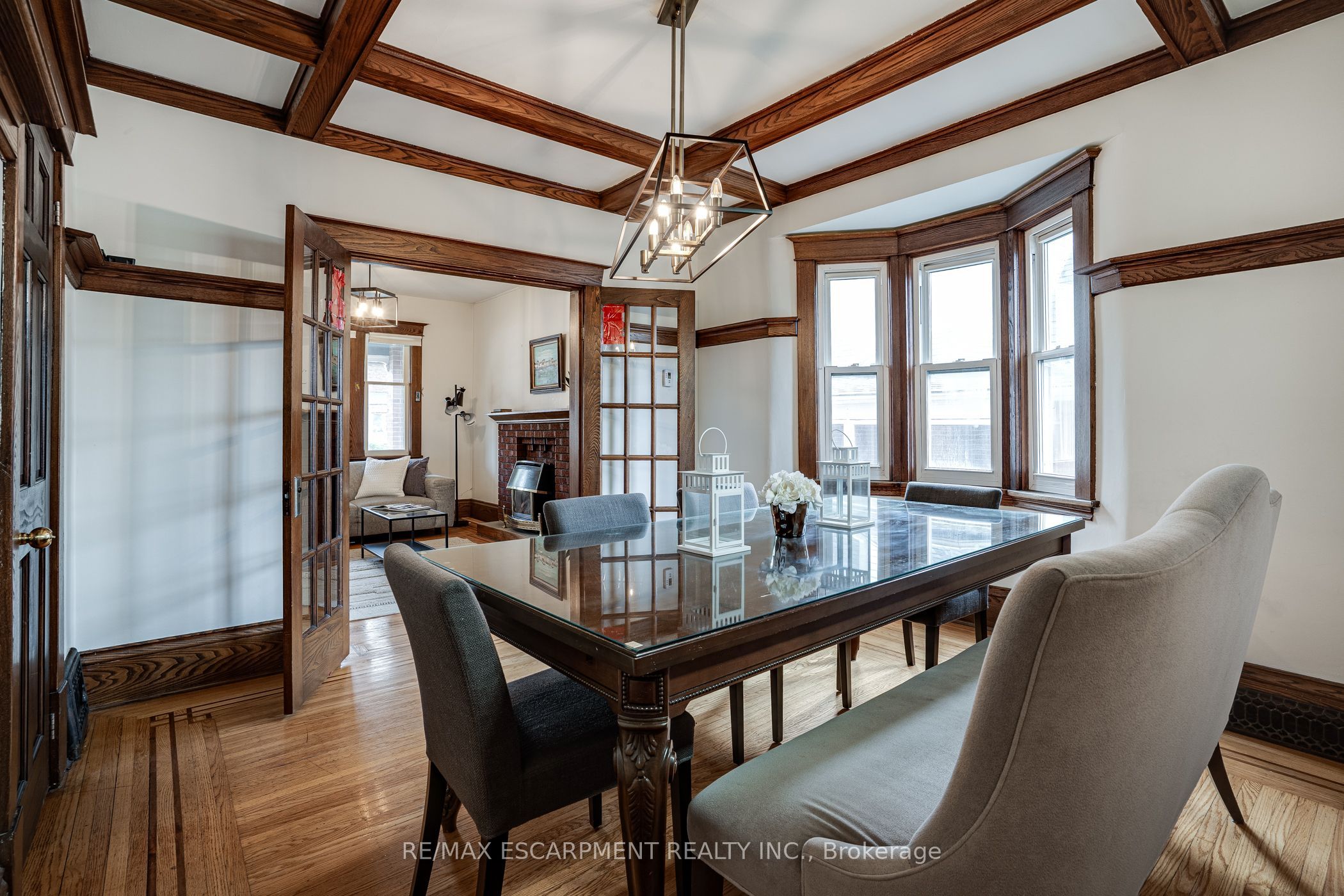 64 South Oval Street Property Photo 12