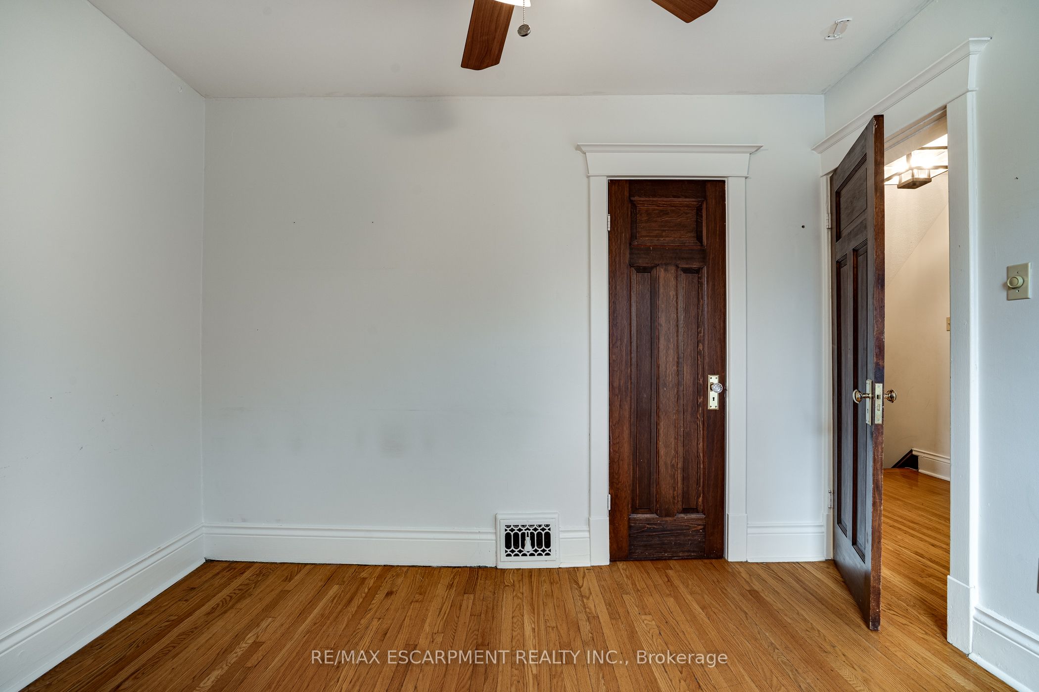 64 South Oval Street Property Photo 25