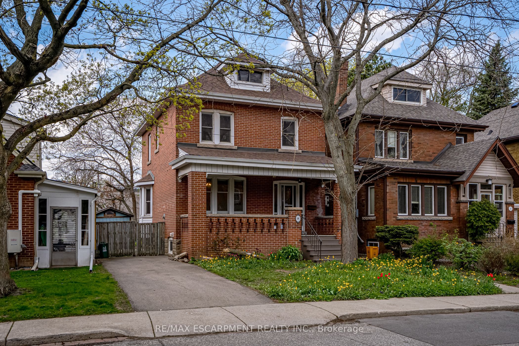 64 South Oval Street Property Photo 43