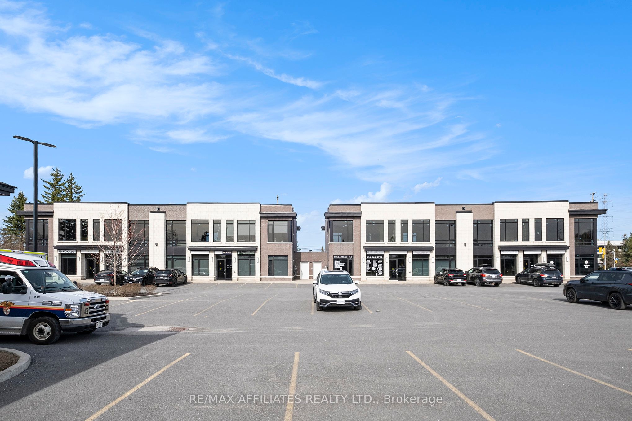 #104 - 2500 St Laurent Boulevard Property Photo