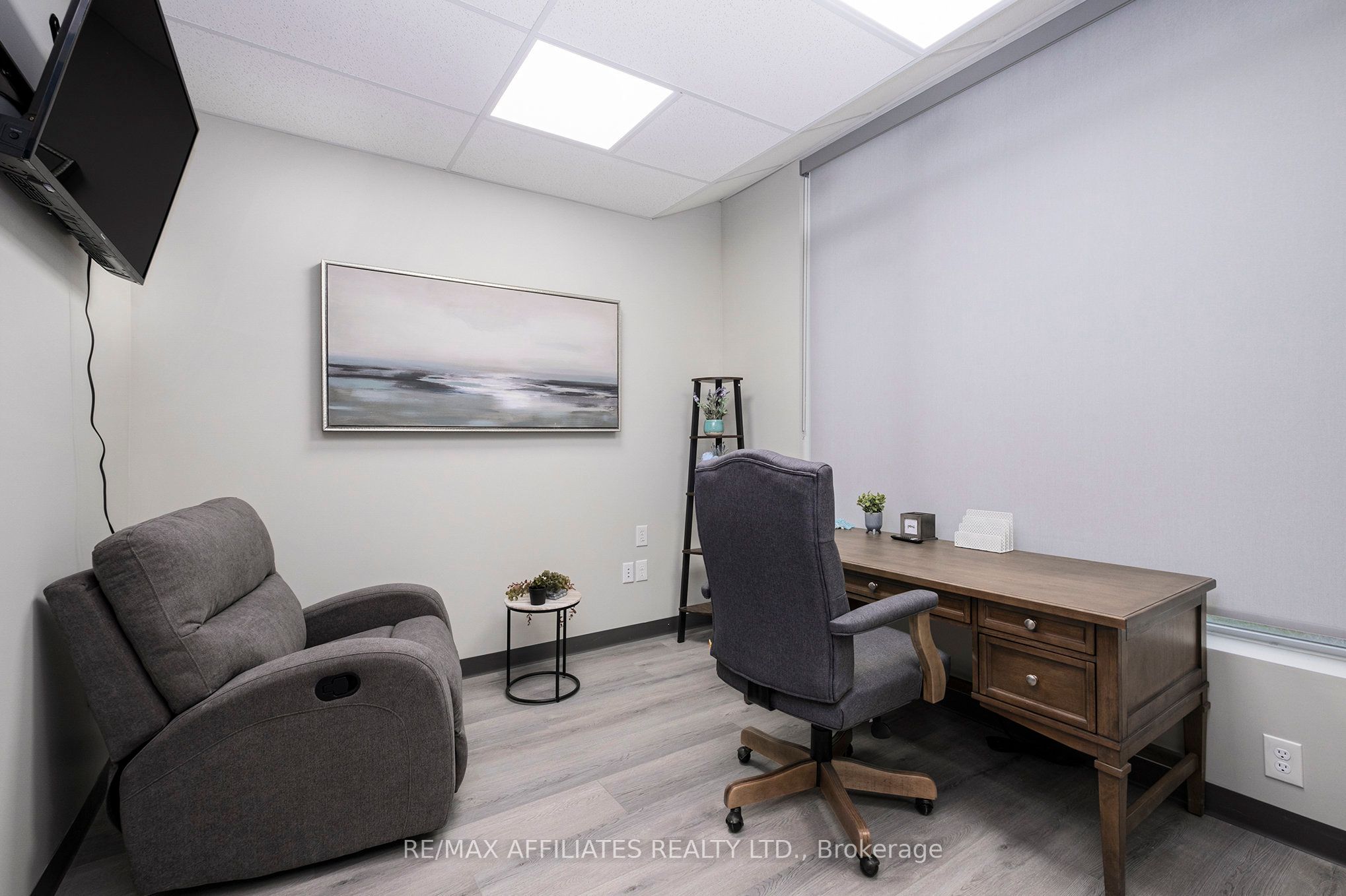 2500 St Laurent Boulevard 104 Property Photo 7