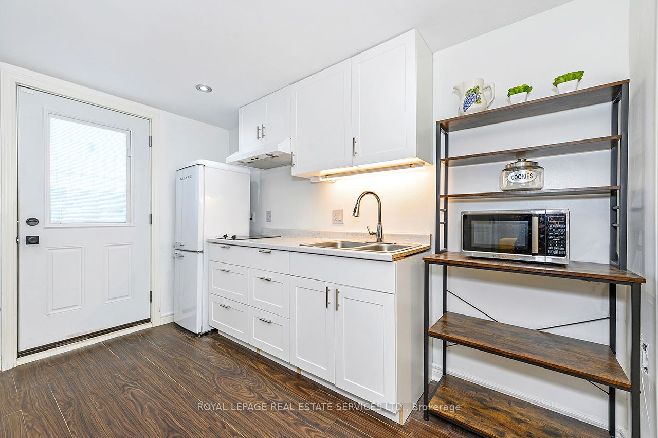 99 Mountbatten Drive Property Photo 27