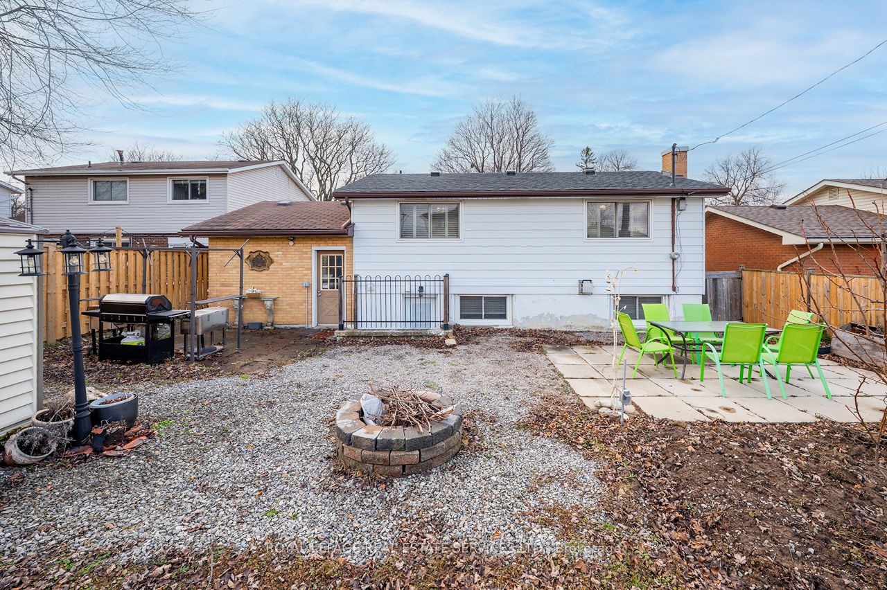 99 Mountbatten Drive Property Photo 34