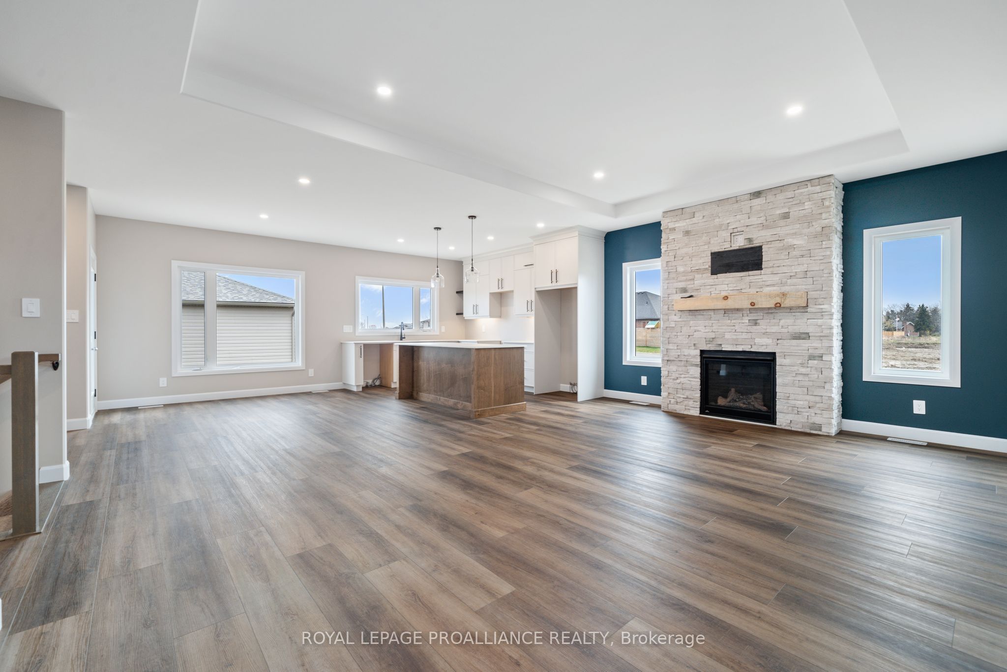 60 Hastings Park Drive Property Photo 11