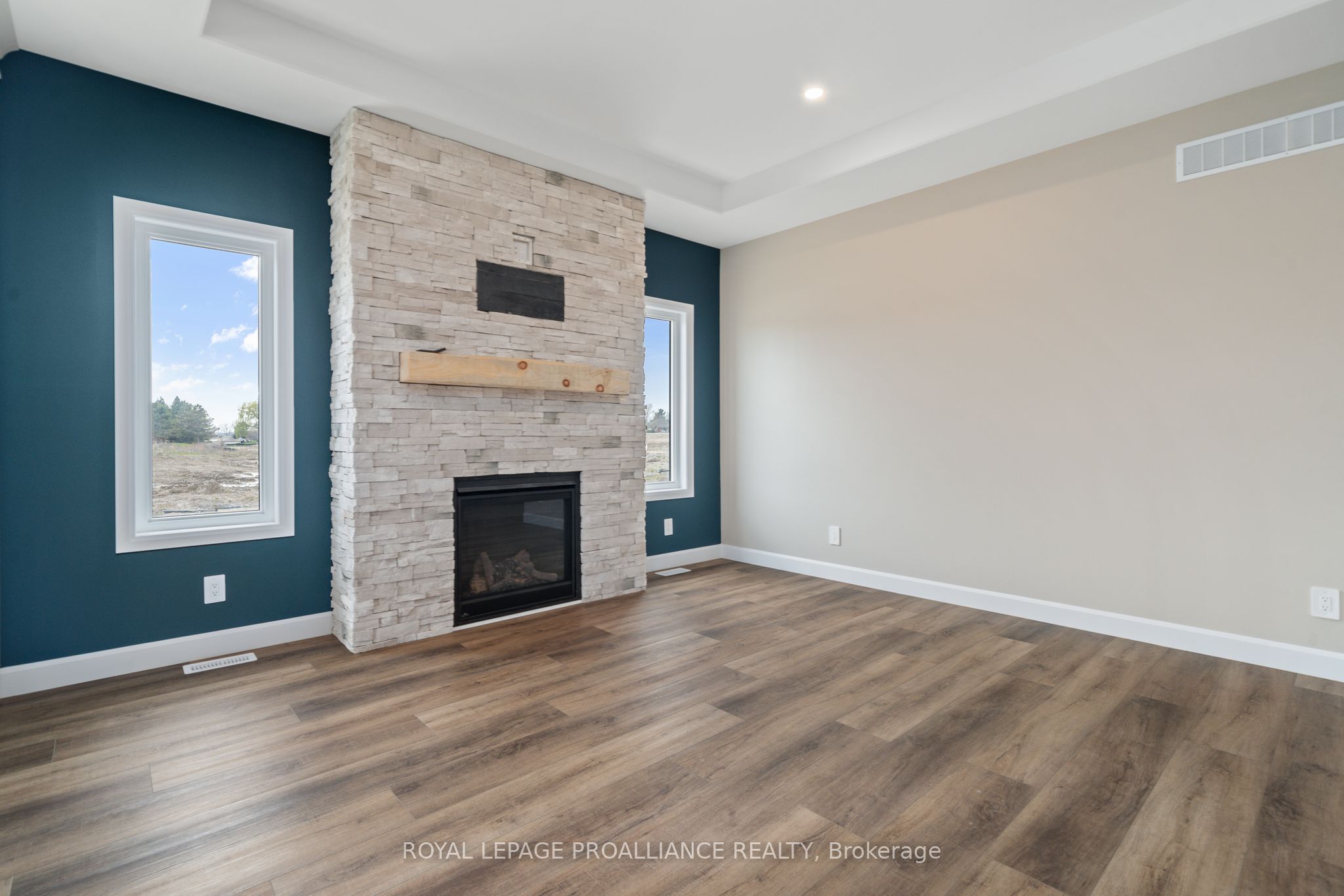 60 Hastings Park Drive Property Photo 12