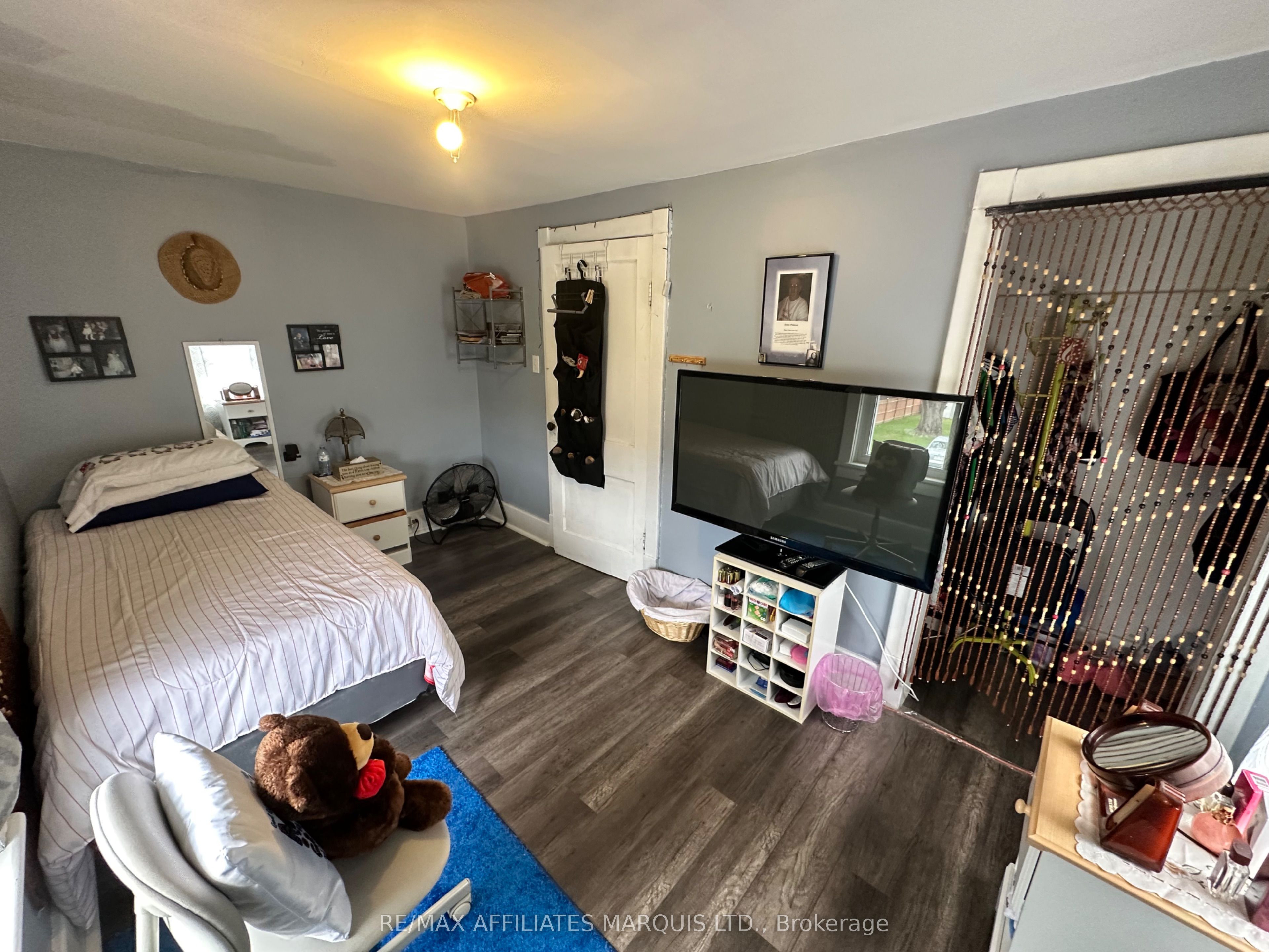 308 Third Street W Property Photo 15