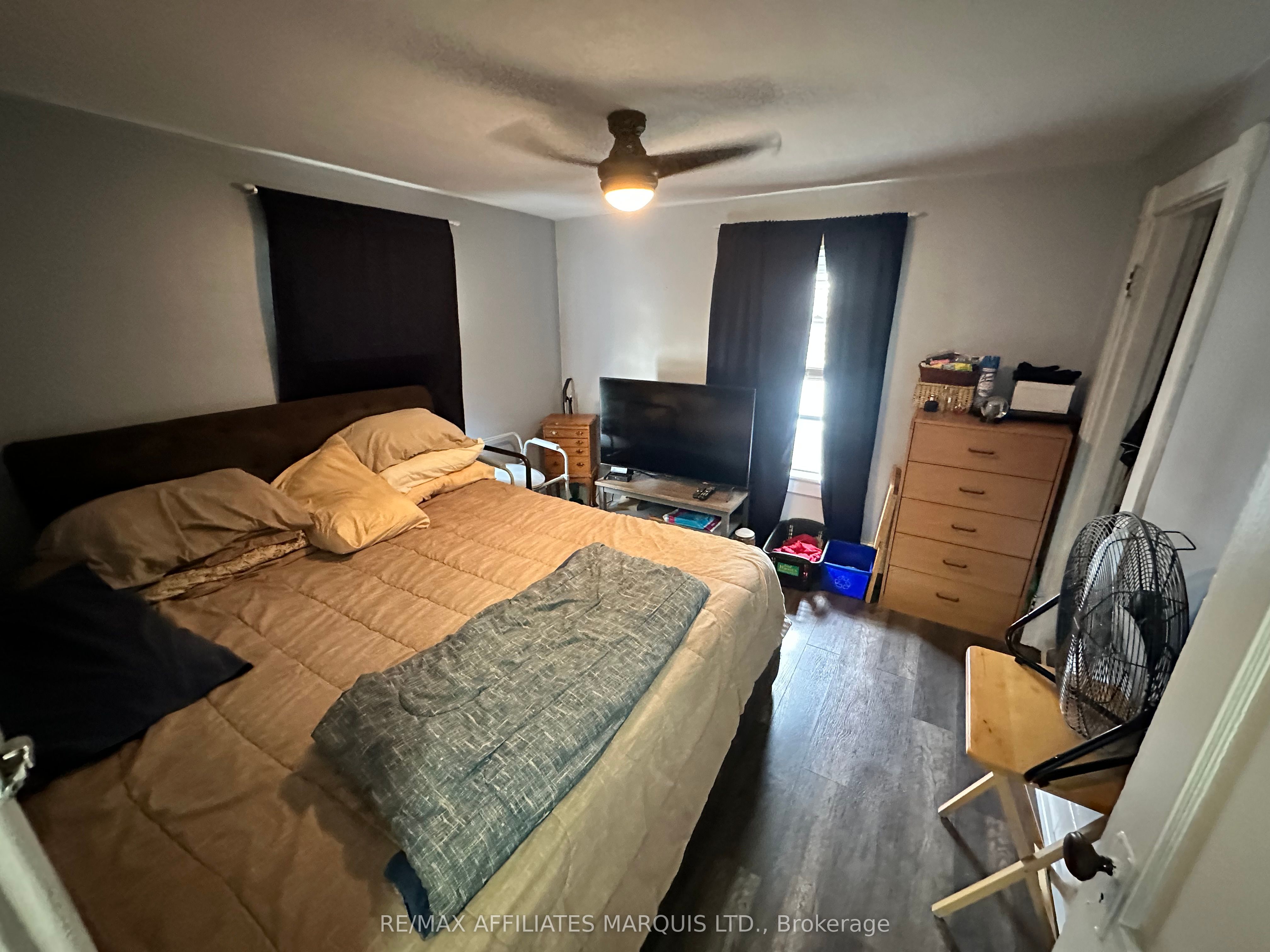 308 Third Street W Property Photo 16