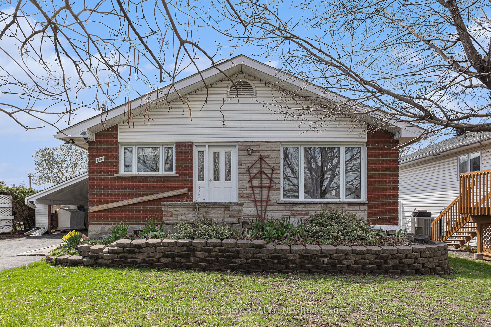 1392 Aurele Street Property Photo 1