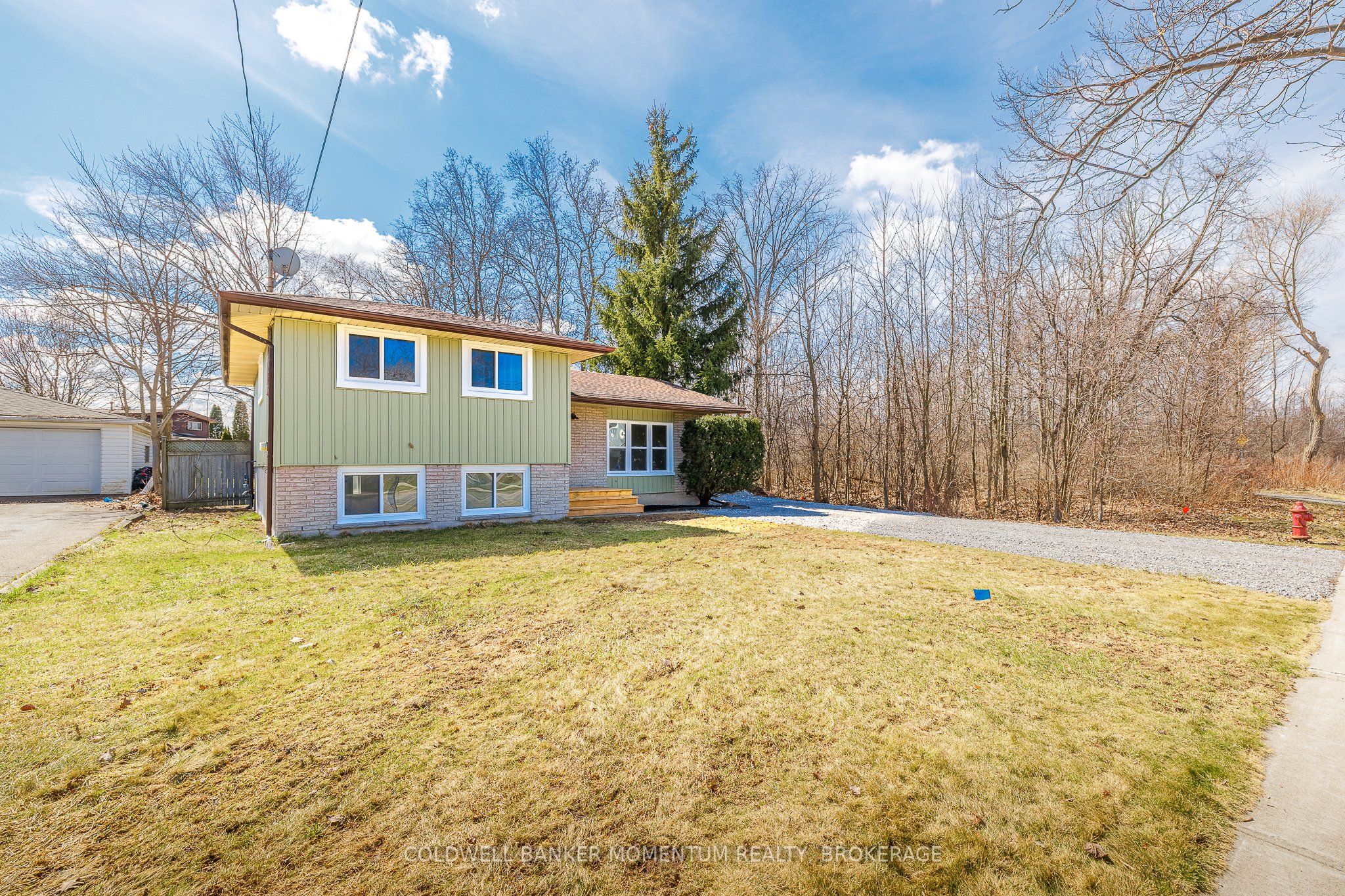 85 Woodlawn Road Property Photo 3